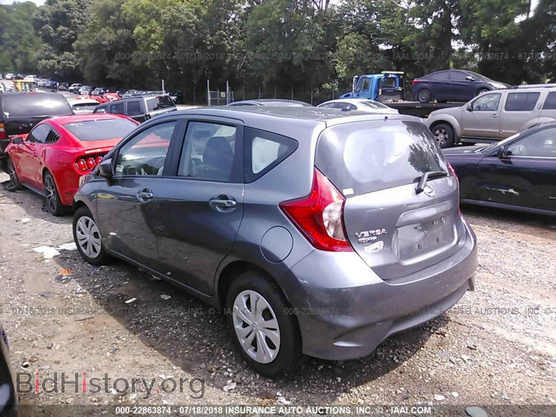 2017 Nissan Versa note - VIN: 3N1CE2CP4HL368492 - Фото 3