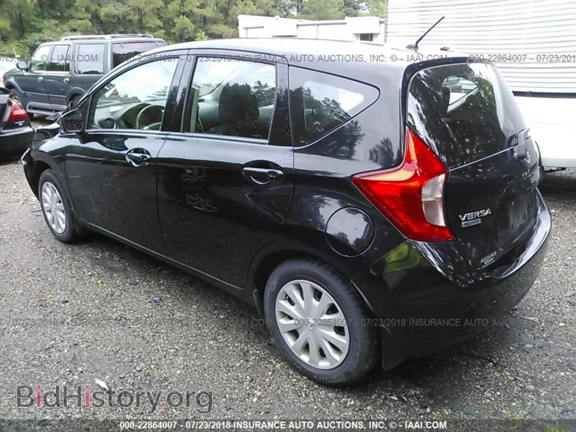 2015 Nissan Versa note - VIN: 3N1CE2CPXFL390638 - Фото 3