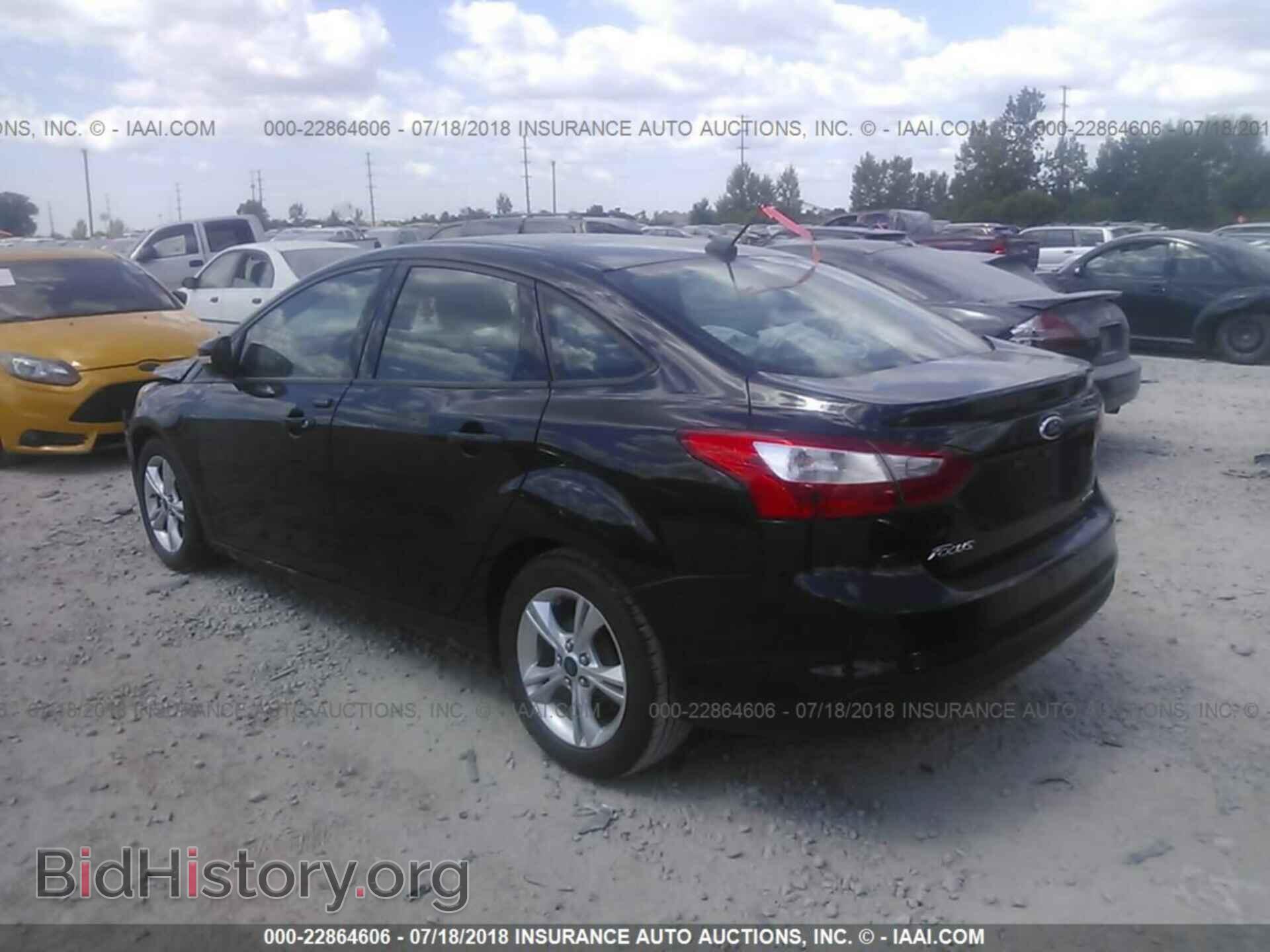 2014 Ford Focus - VIN: 1FADP3F2XEL347175 - Фото 3
