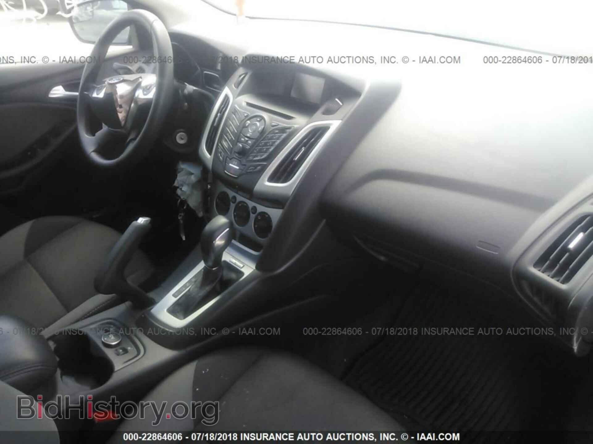 2014 Ford Focus - VIN: 1FADP3F2XEL347175 - Фото 5