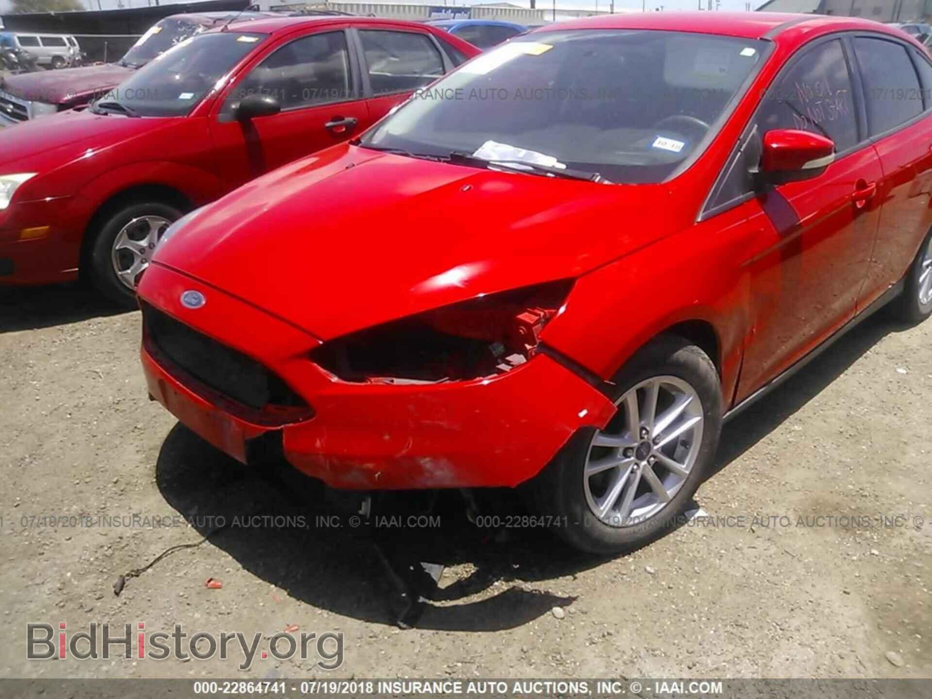 2015 Ford Focus - VIN: 1FADP3F21FL240422 - Photo 6