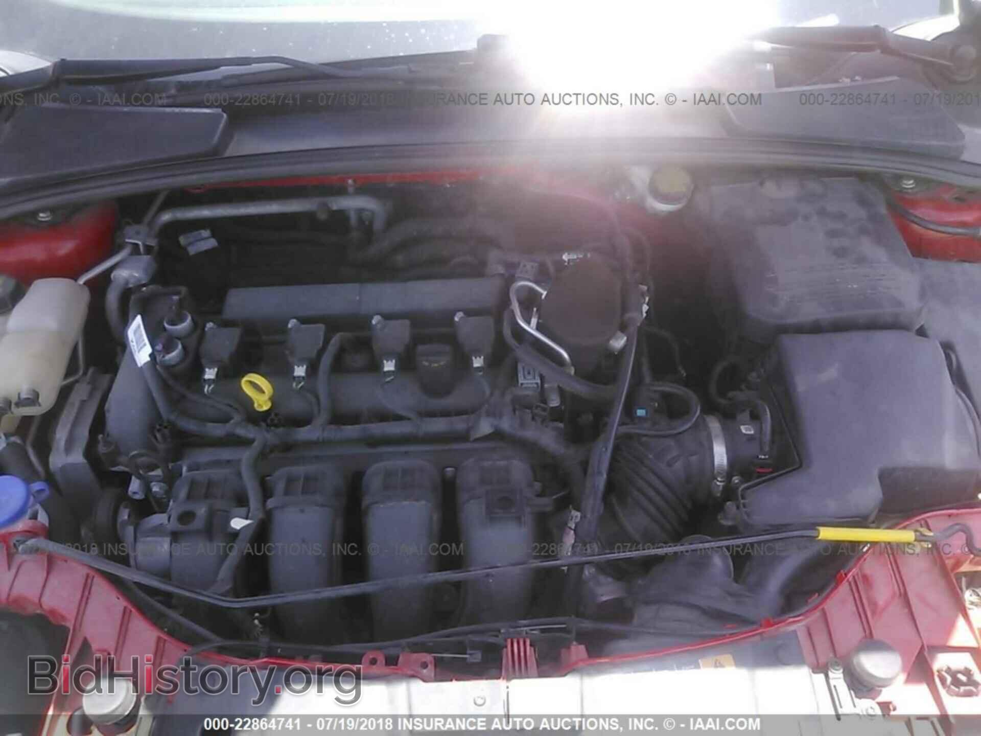 2015 Ford Focus - VIN: 1FADP3F21FL240422 - Photo 10