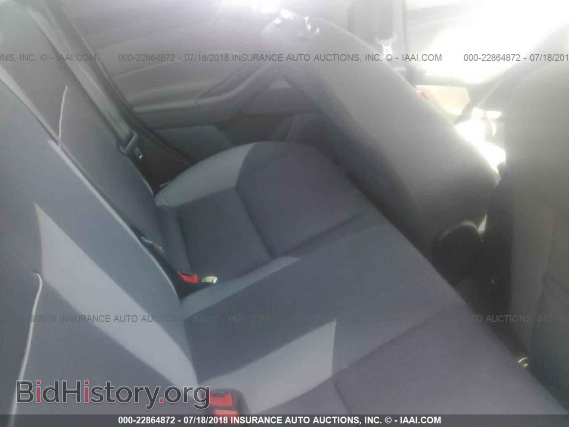 2014 Ford Focus - VIN: 1FADP3F29EL306391 - Photo 8