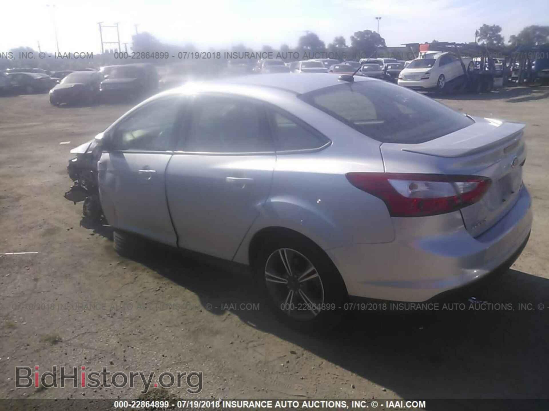2014 Ford Focus - VIN: 1FADP3F28EL291964 - Фото 3