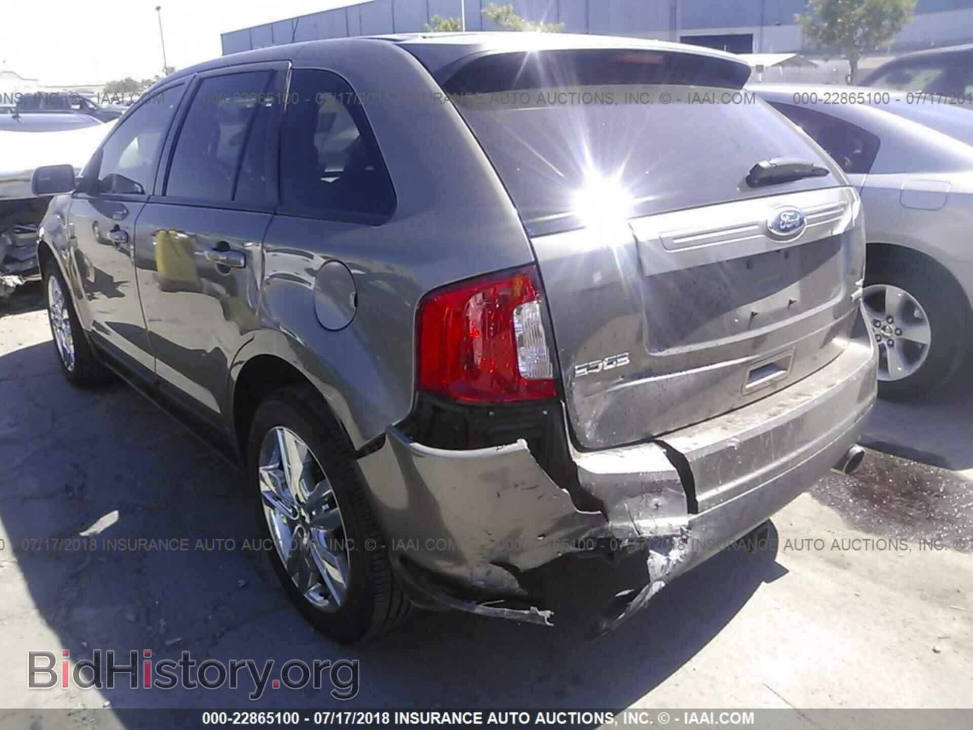 2012 Ford Edge - VIN: 2FMDK3J9XCBA50011 - Photo 3