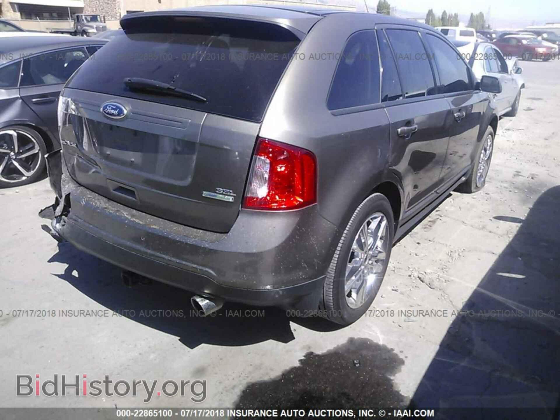 2012 Ford Edge - VIN: 2FMDK3J9XCBA50011 - Photo 4