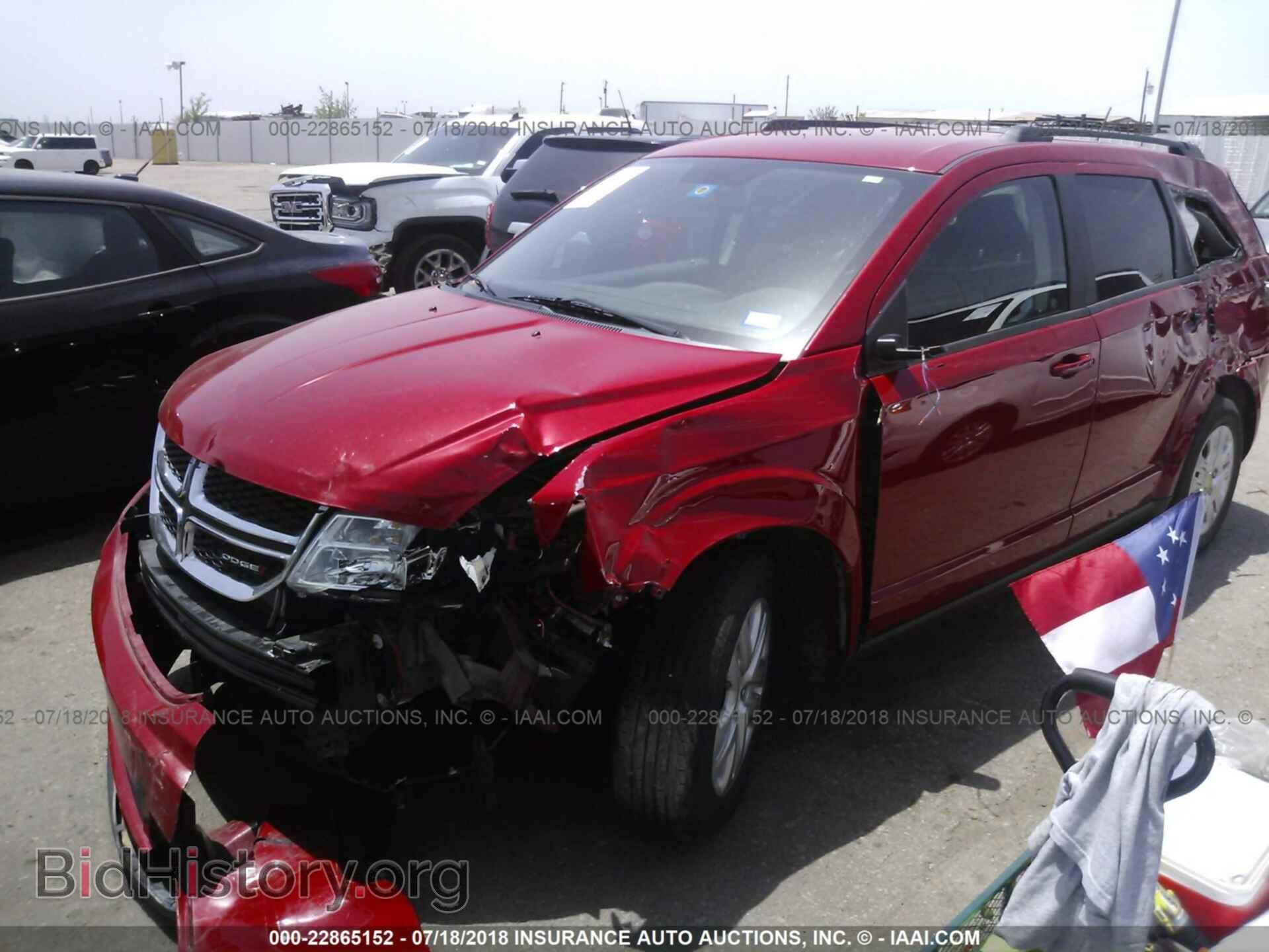 2017 Dodge Journey - VIN: 3C4PDCAB8HT576888 - Фото 2
