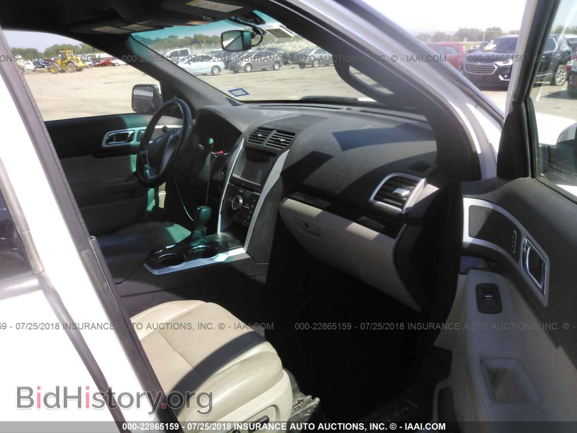 2011 Ford Explorer - VIN: 1FMHK8F85BGA72696 - Фото 5