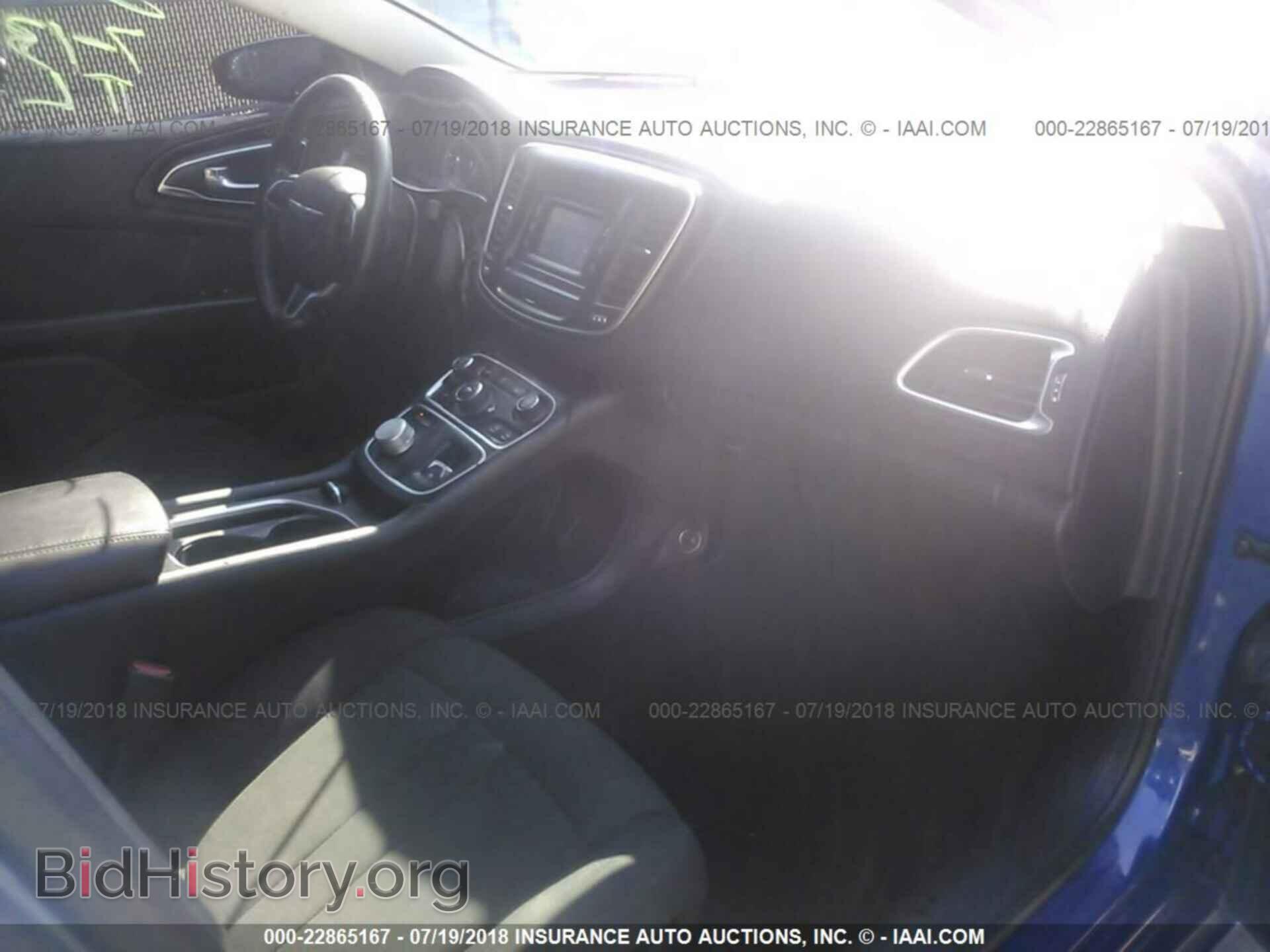 2015 Chrysler 200 - VIN: 1C3CCCAB6FN688365 - Photo 5