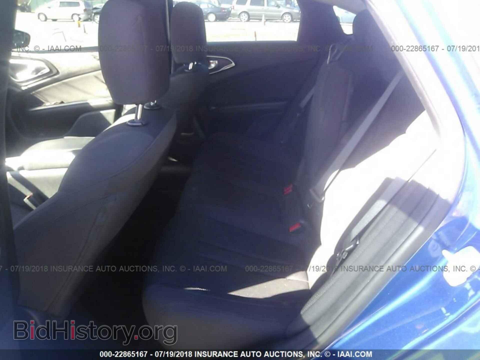2015 Chrysler 200 - VIN: 1C3CCCAB6FN688365 - Photo 8