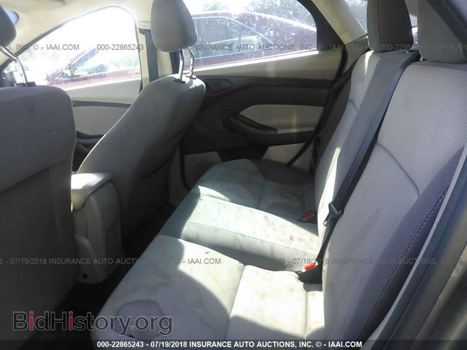2012 Ford Focus - VIN: 1FAHP3F2XCL252288 - Photo 8