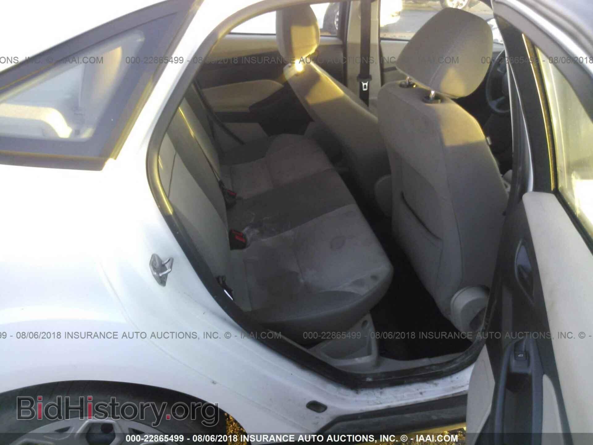 2012 Ford Focus - VIN: 1FAHP3F28CL449217 - Фото 8