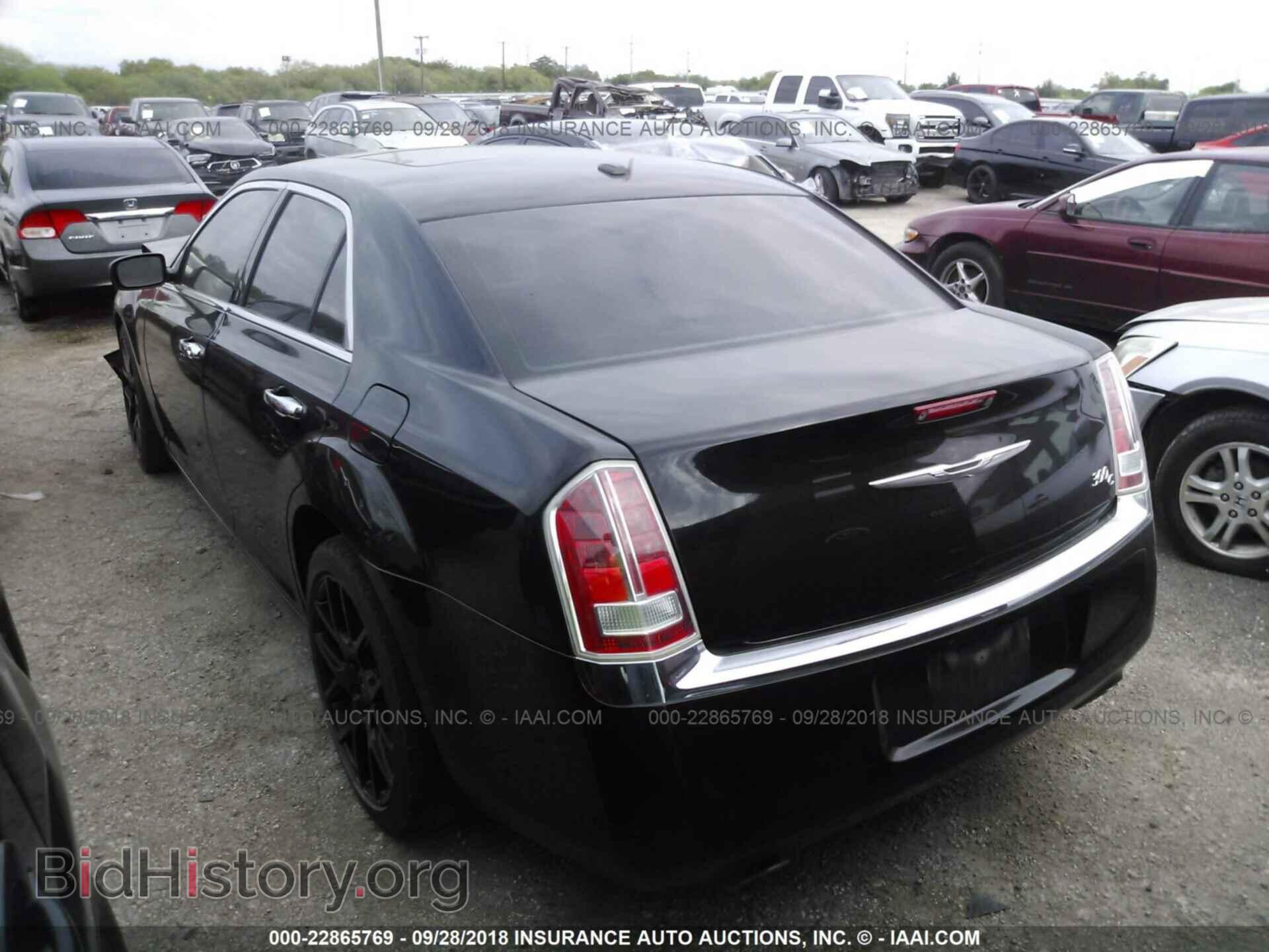 2012 Chrysler 300c - VIN: 2C3CCAET6CH232720 - Фото 3
