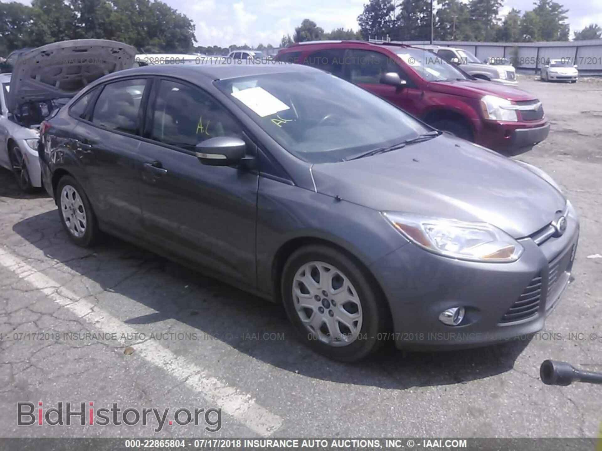 Photo 1FAHP3F29CL355394 - Ford Focus 2012