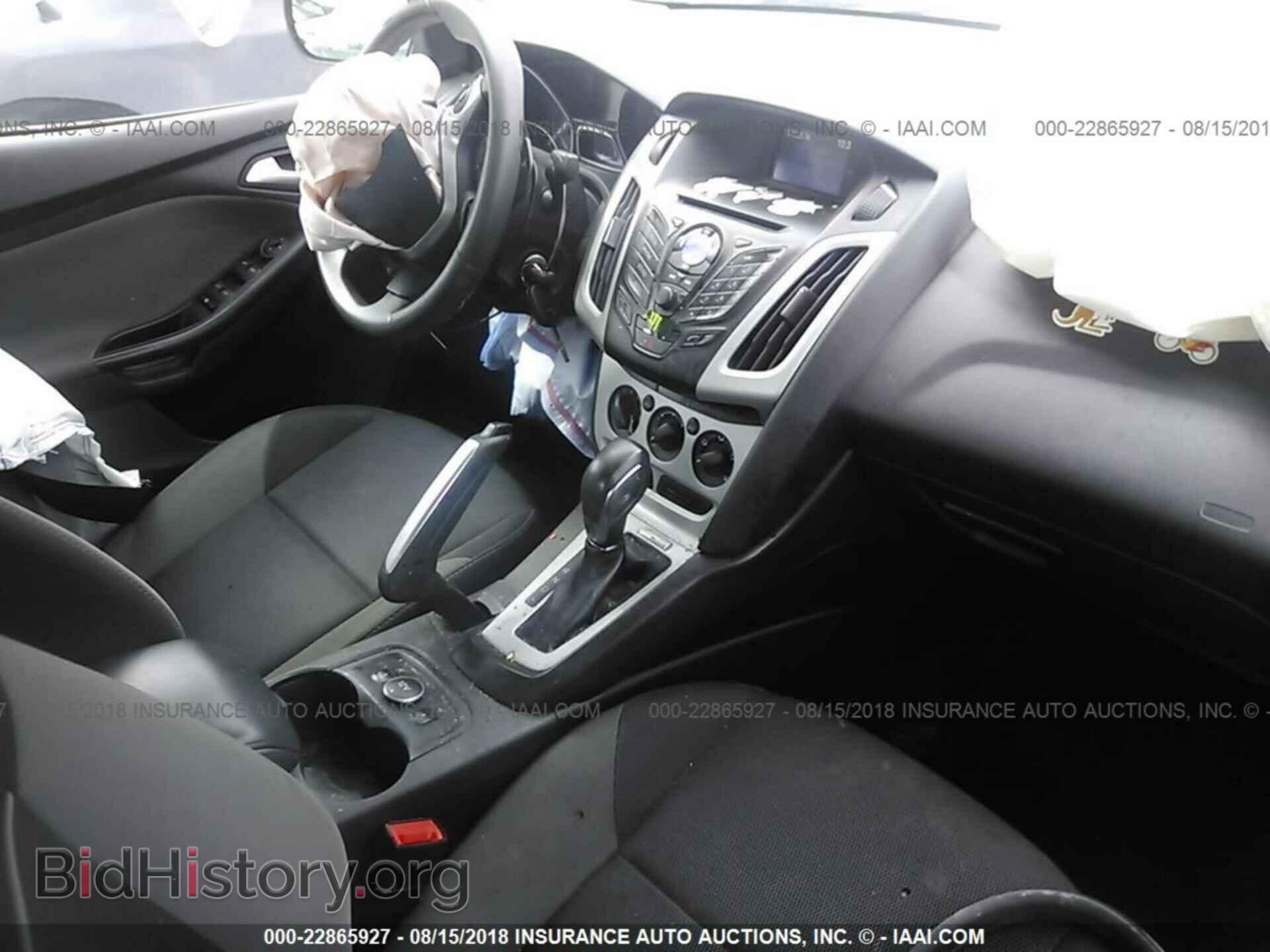 2013 Ford Focus - VIN: 1FADP3F23DL324156 - Photo 5