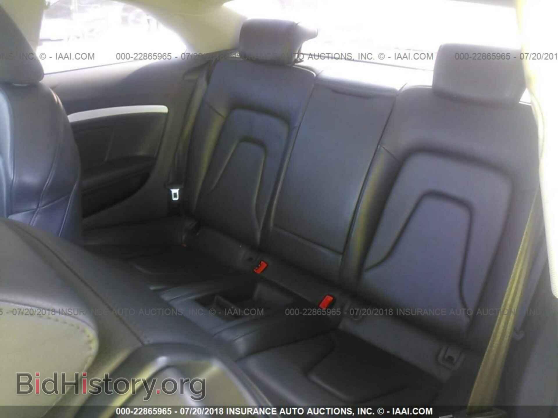 2011 Audi A5 - VIN: WAURFAFR0BA070187 - Photo 8