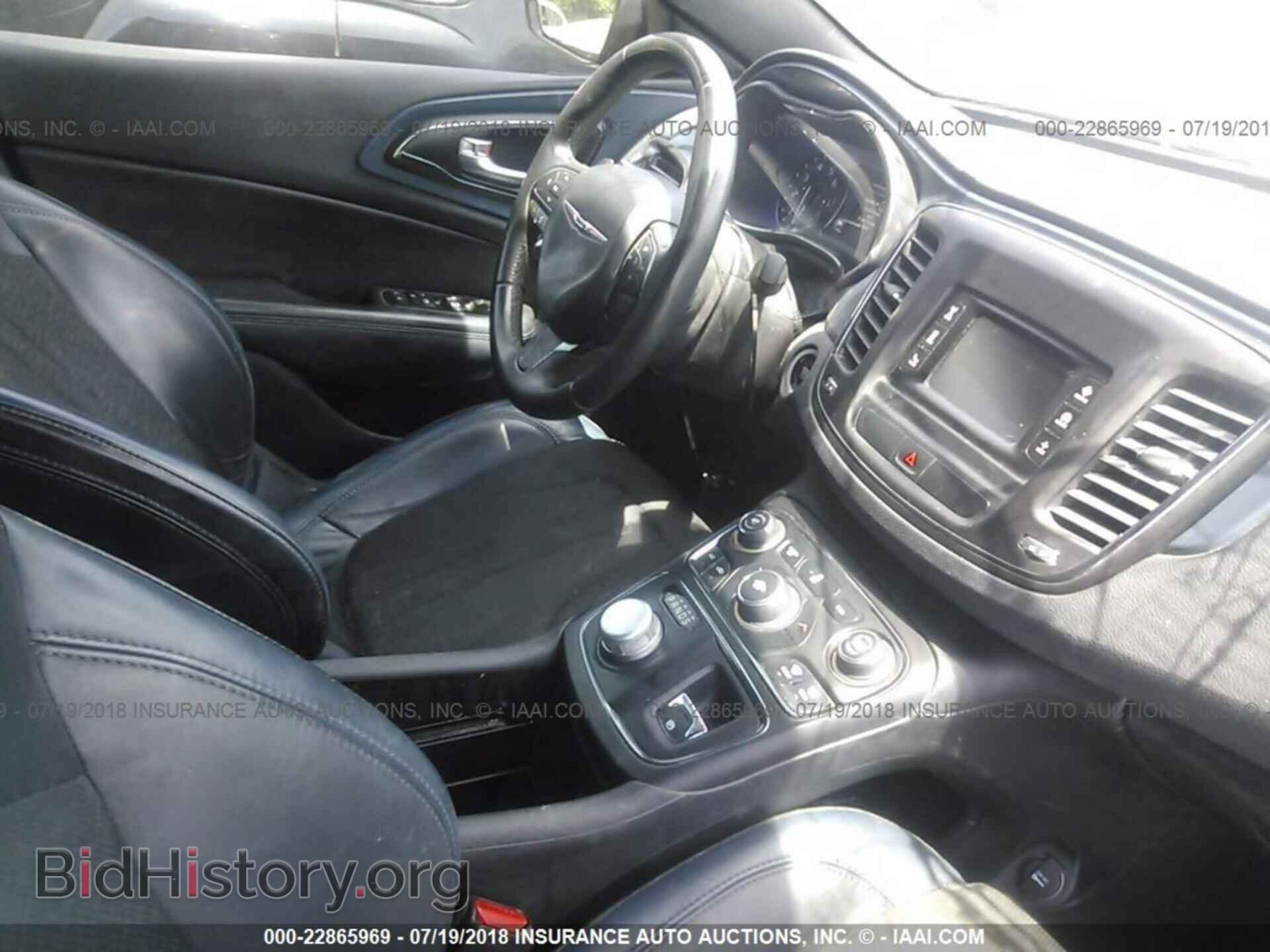 2015 Chrysler 200 - VIN: 1C3CCCBB1FN555043 - Фото 5