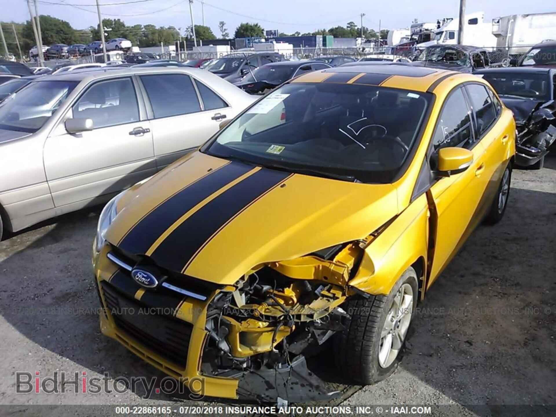 2012 Ford Focus - VIN: 1FAHP3F21CL285695 - Photo 6