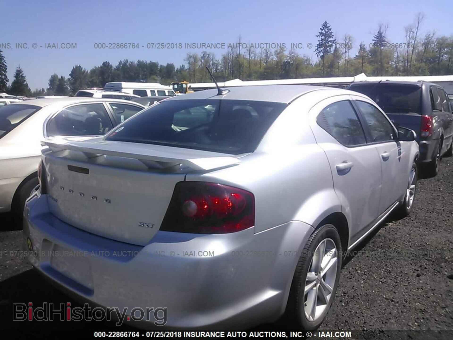 2011 Dodge Avenger - VIN: 1B3BD1FB5BN561619 - Фото 4