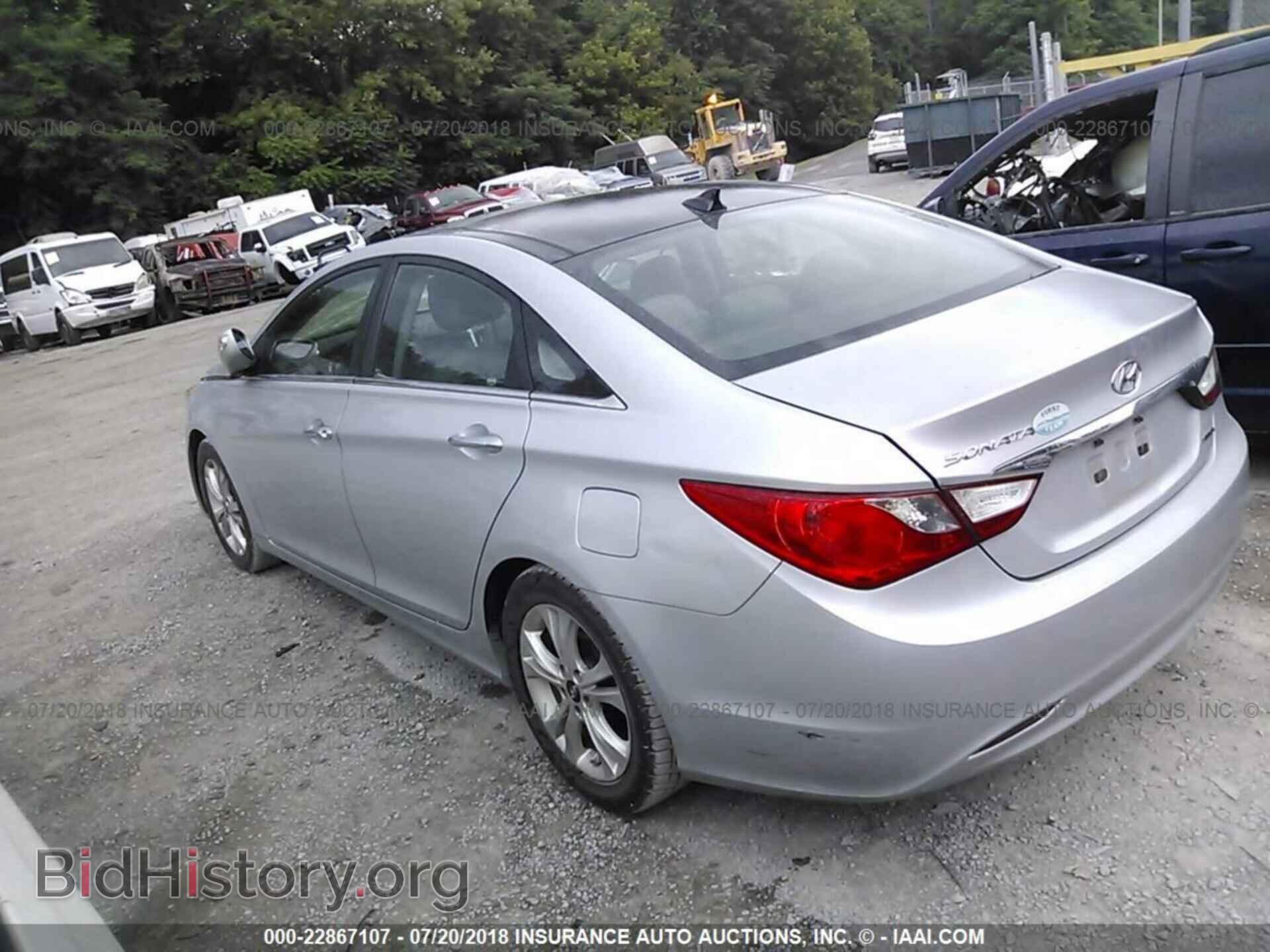 2012 Hyundai Sonata - VIN: 5NPEC4AC1CH498827 - Фото 3