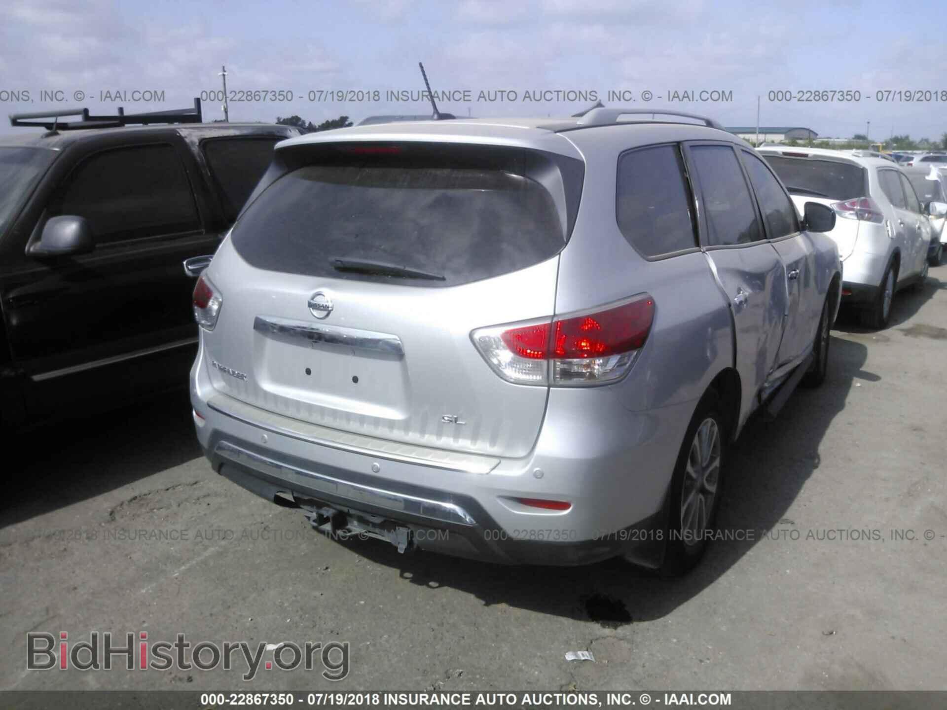 2015 Nissan Pathfinder - VIN: 5N1AR2MN4FC707102 - Фото 4