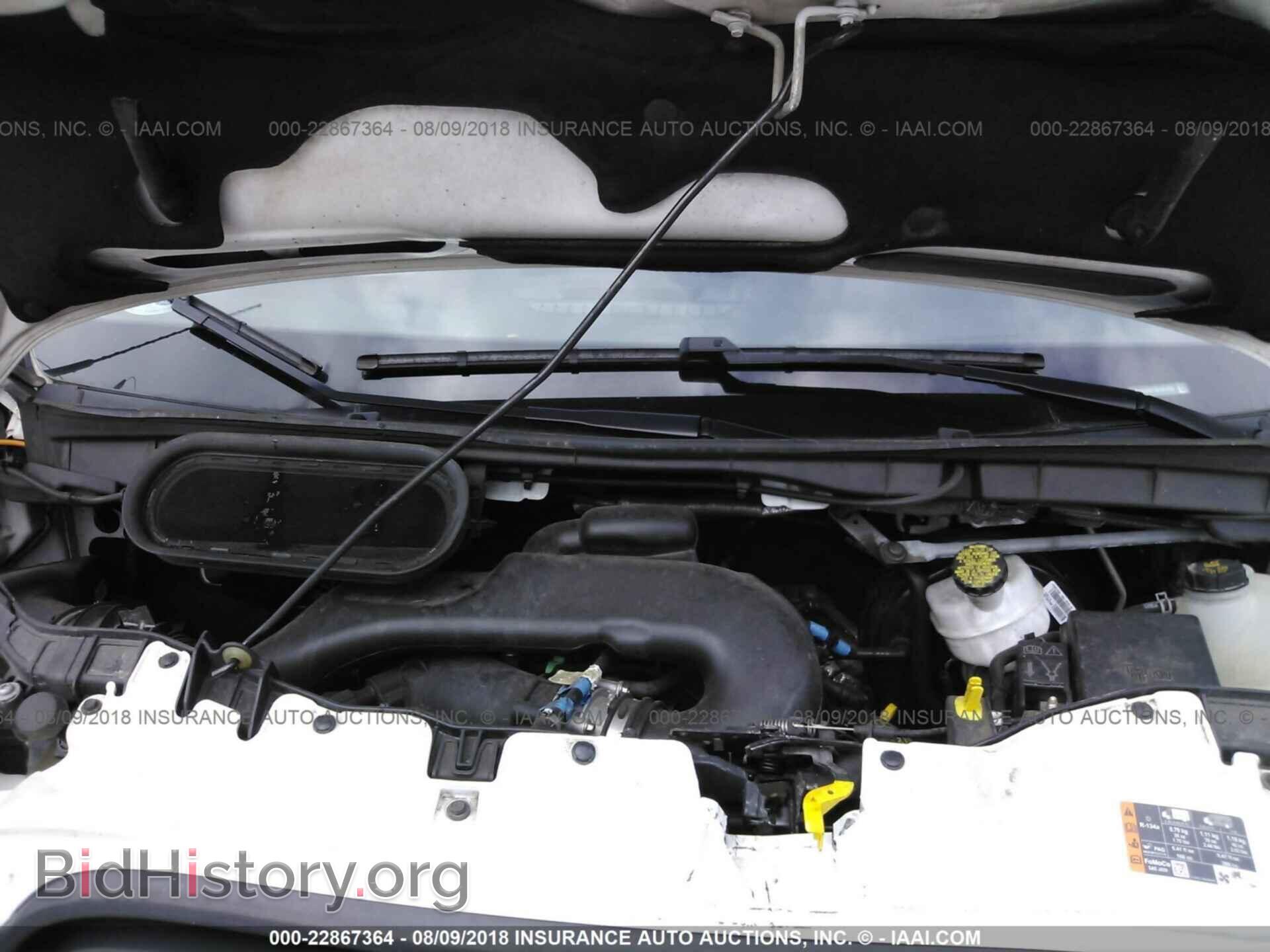 2016 Ford Transit - VIN: 1FTYR3XM1GKA37415 - Photo 10