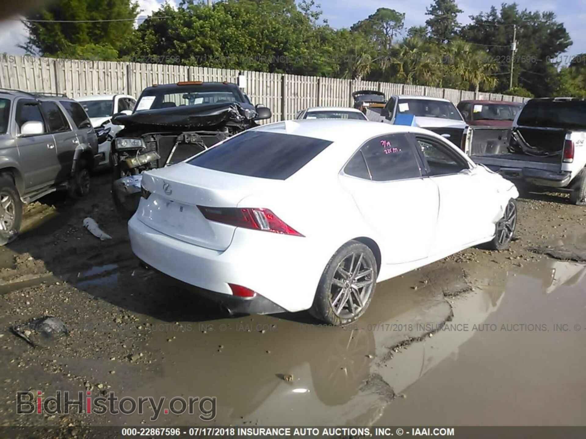 2014 Lexus Is - VIN: JTHBF1D20E5042900 - Photo 4