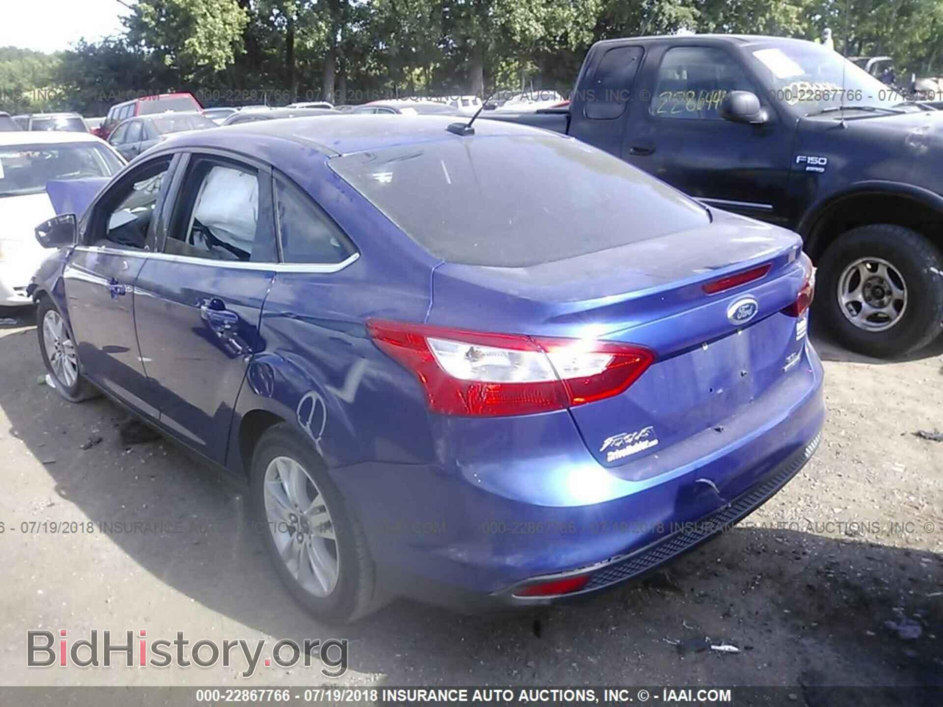 2012 Ford Focus - VIN: 1FAHP3H21CL447774 - Photo 3