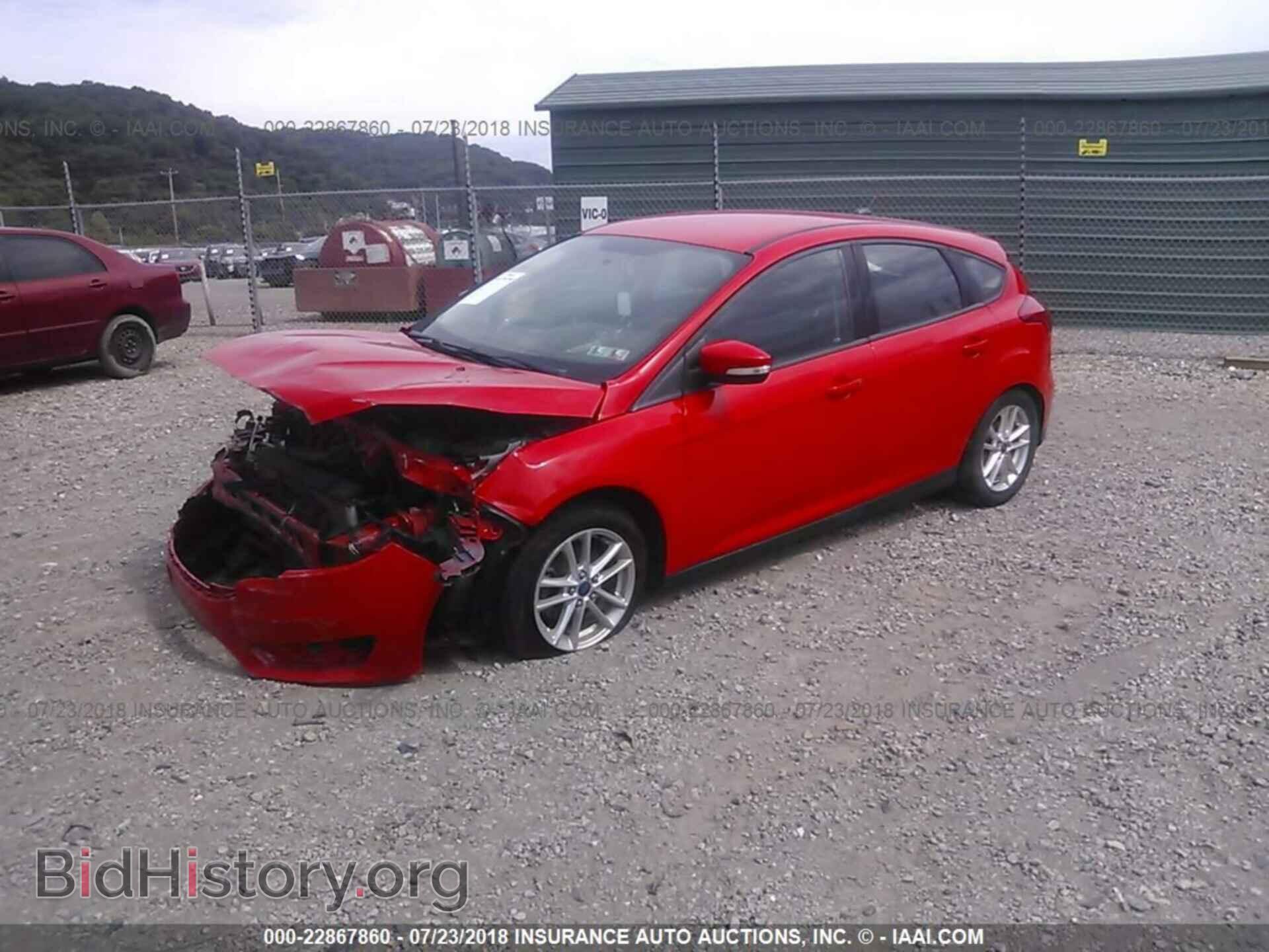 2015 Ford Focus - VIN: 1FADP3K24FL224544 - Photo 2