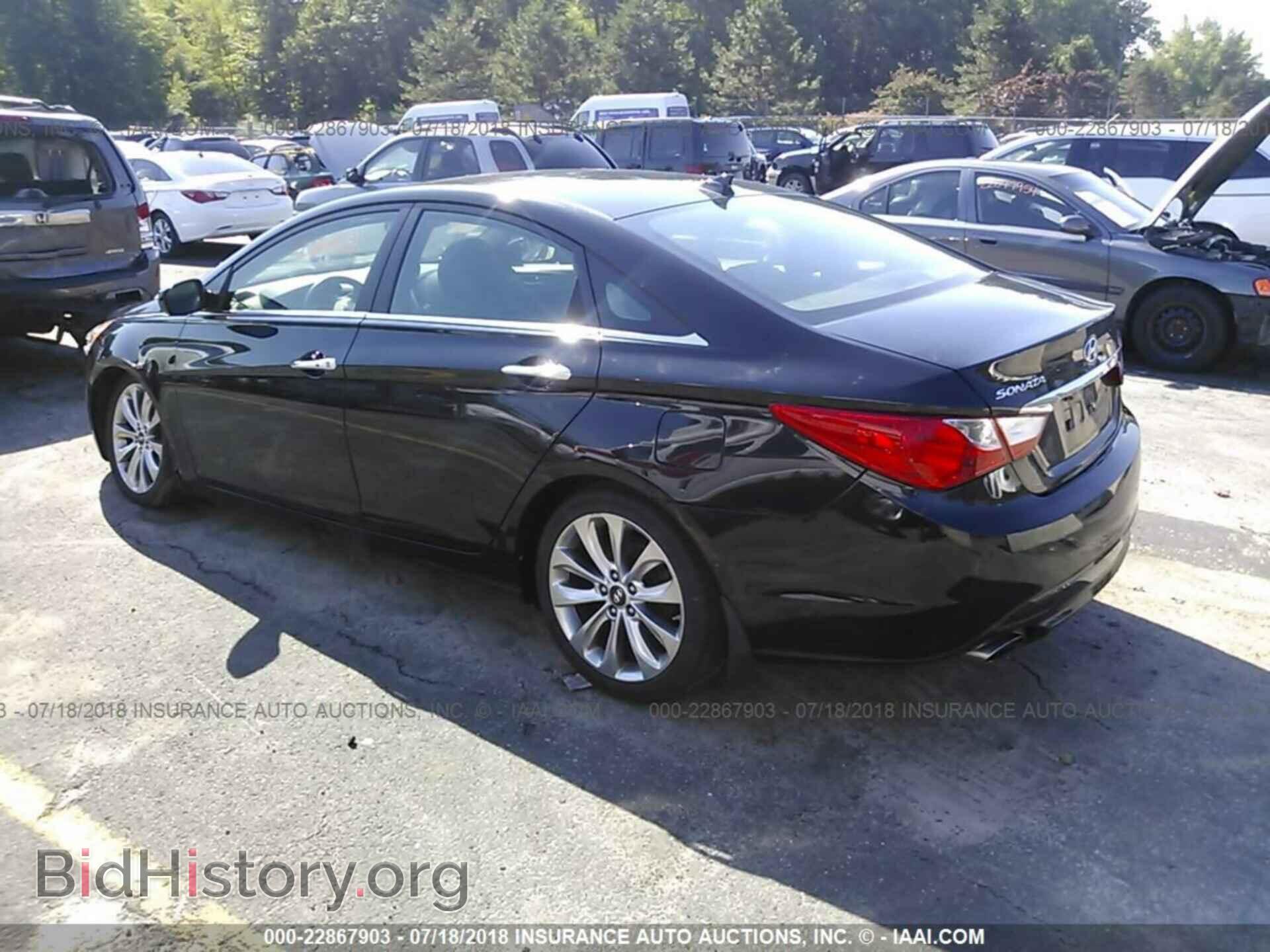 2012 Hyundai Sonata - VIN: 5NPEC4AC7CH413666 - Photo 3