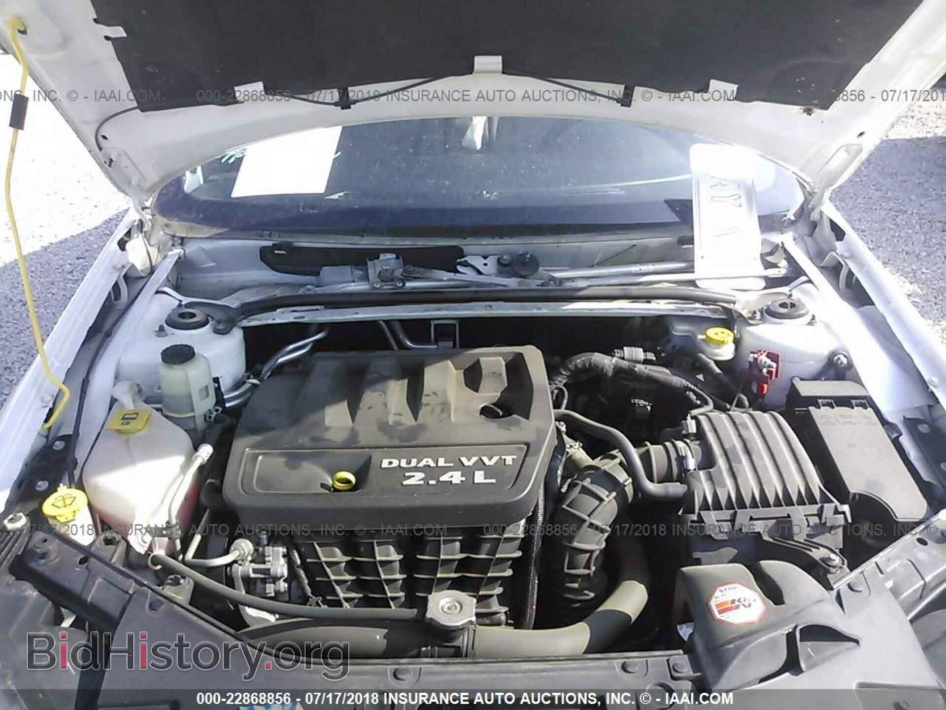 2013 Chrysler 200 - VIN: 1C3CCBBB2DN631649 - Фото 10