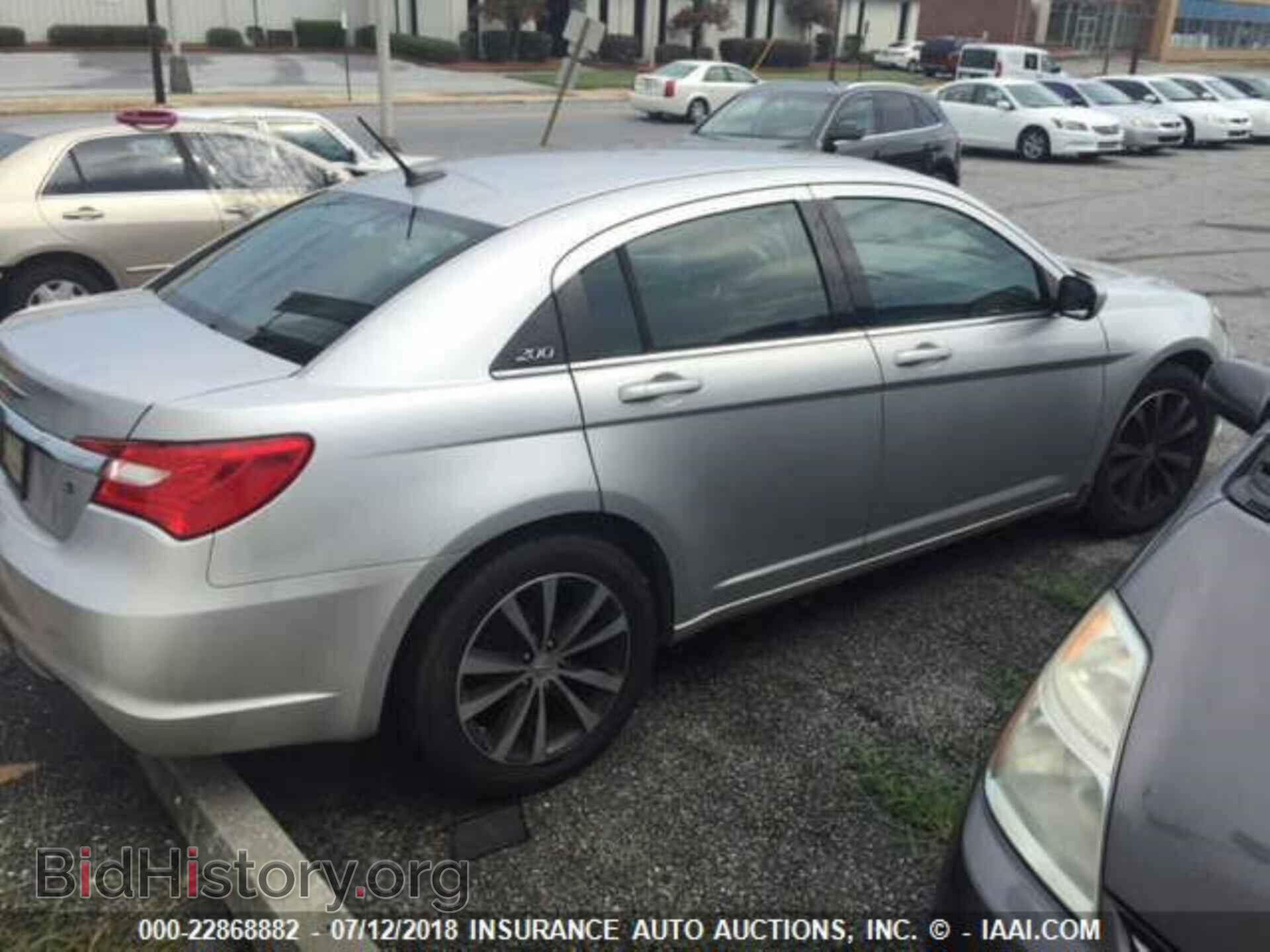 2012 Chrysler 200 - VIN: 1C3CCBBG0CN249646 - Фото 4
