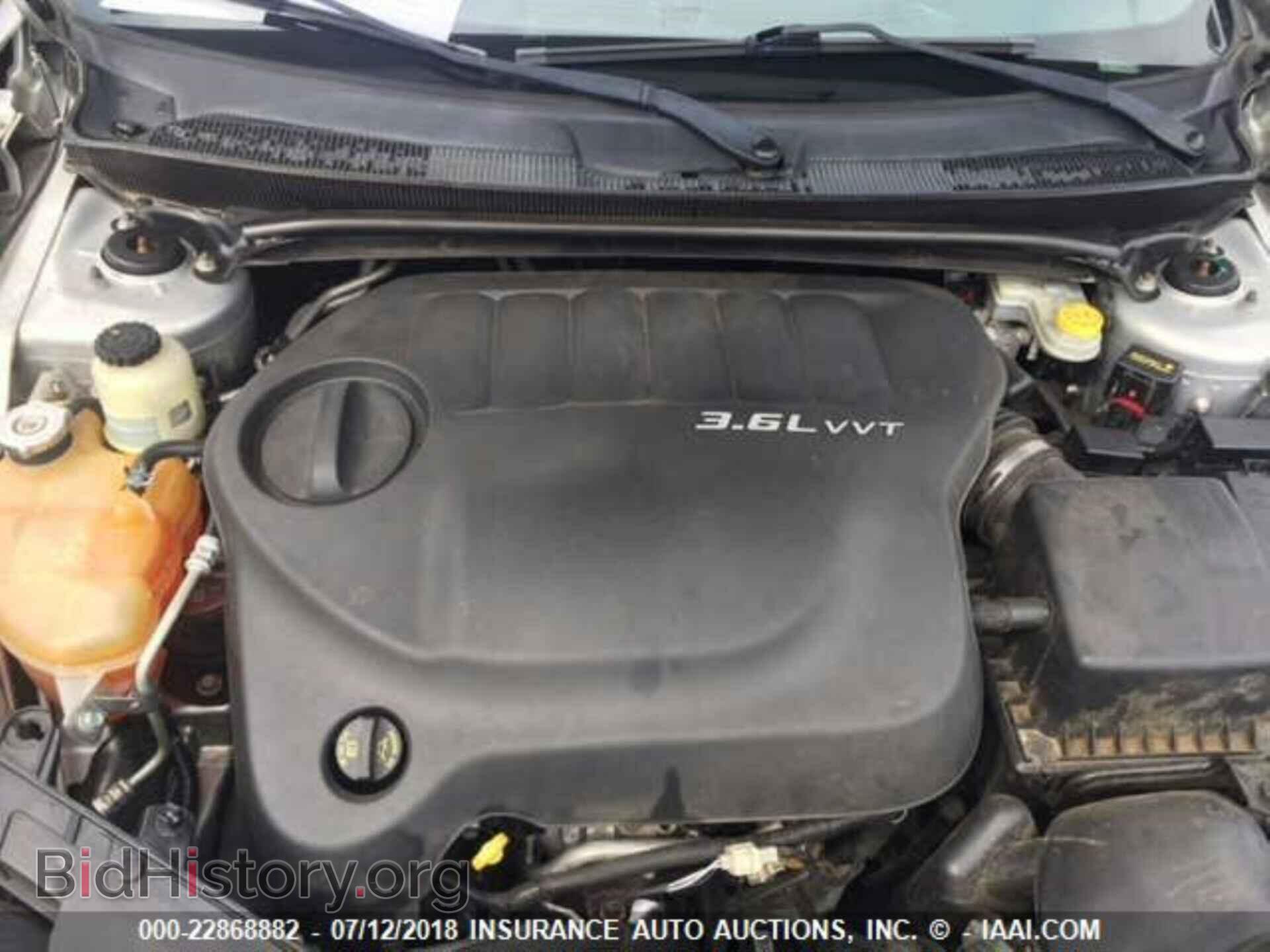 2012 Chrysler 200 - VIN: 1C3CCBBG0CN249646 - Фото 10