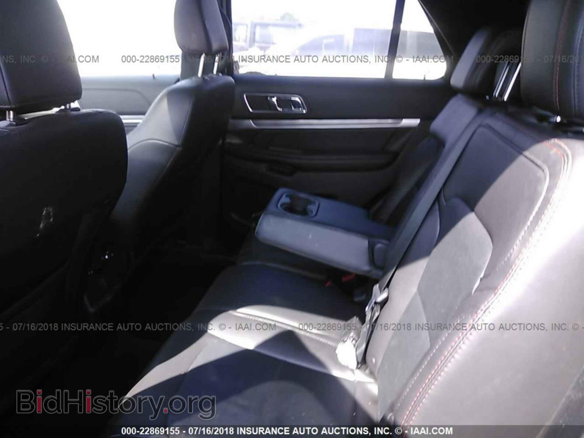 2018 Ford Explorer - VIN: 1FM5K8GT5JGB11310 - Фото 8