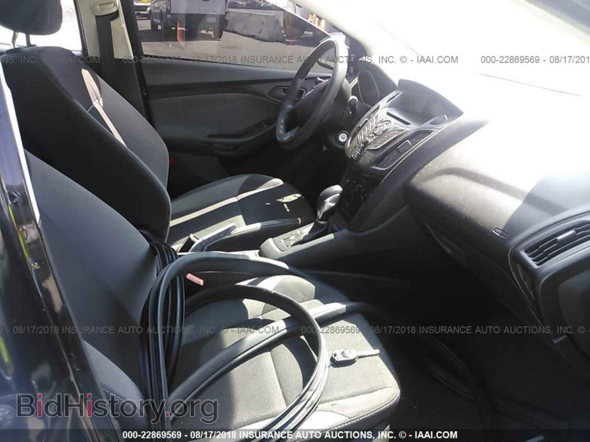 2012 Ford Focus - VIN: 1FAHP3E23CL452124 - Photo 5