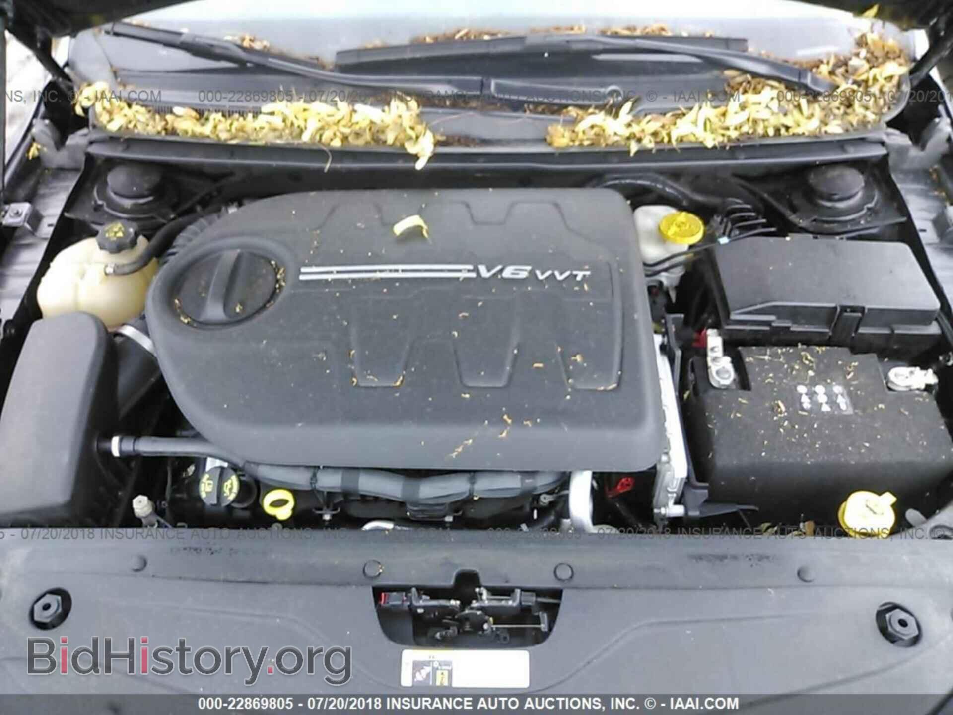 2016 Chrysler 200 - VIN: 1C3CCCDG9GN158478 - Photo 10