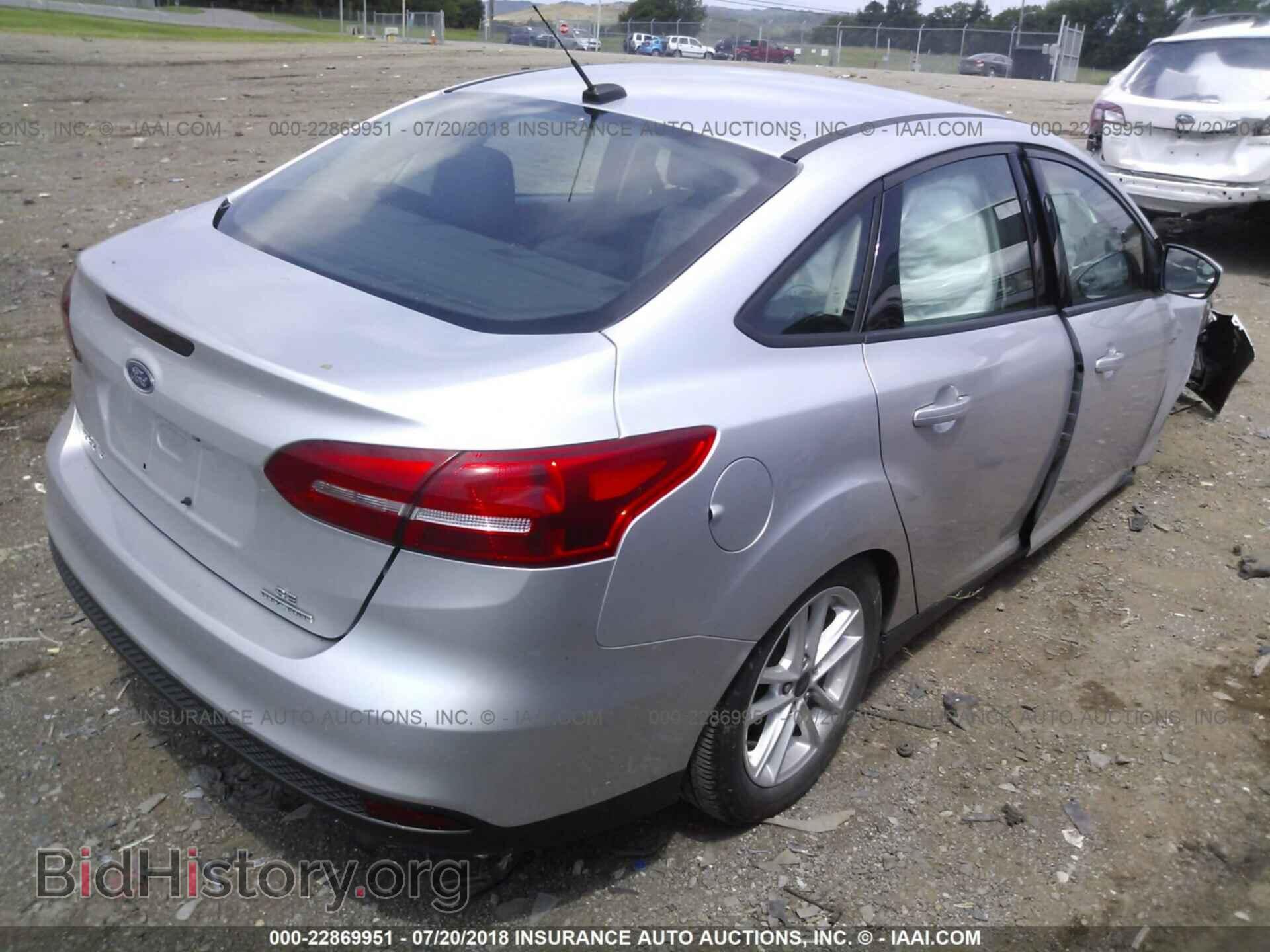 2015 Ford Focus - VIN: 1FADP3F21FL365730 - Фото 4
