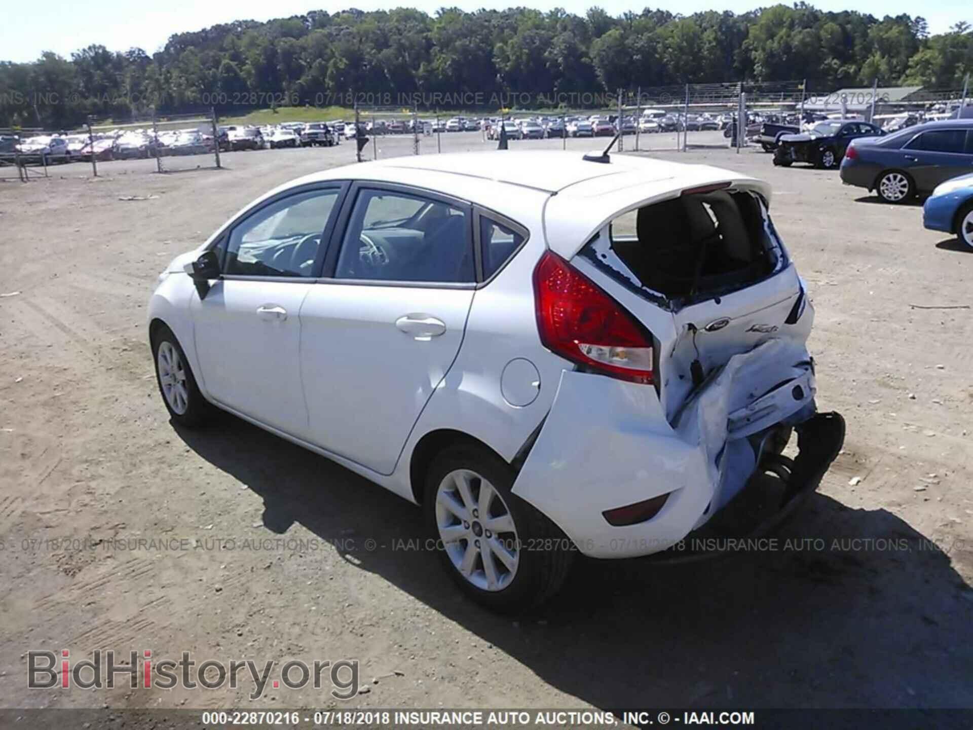 2012 Ford Fiesta - VIN: 3FADP4EJ4CM117500 - Photo 3