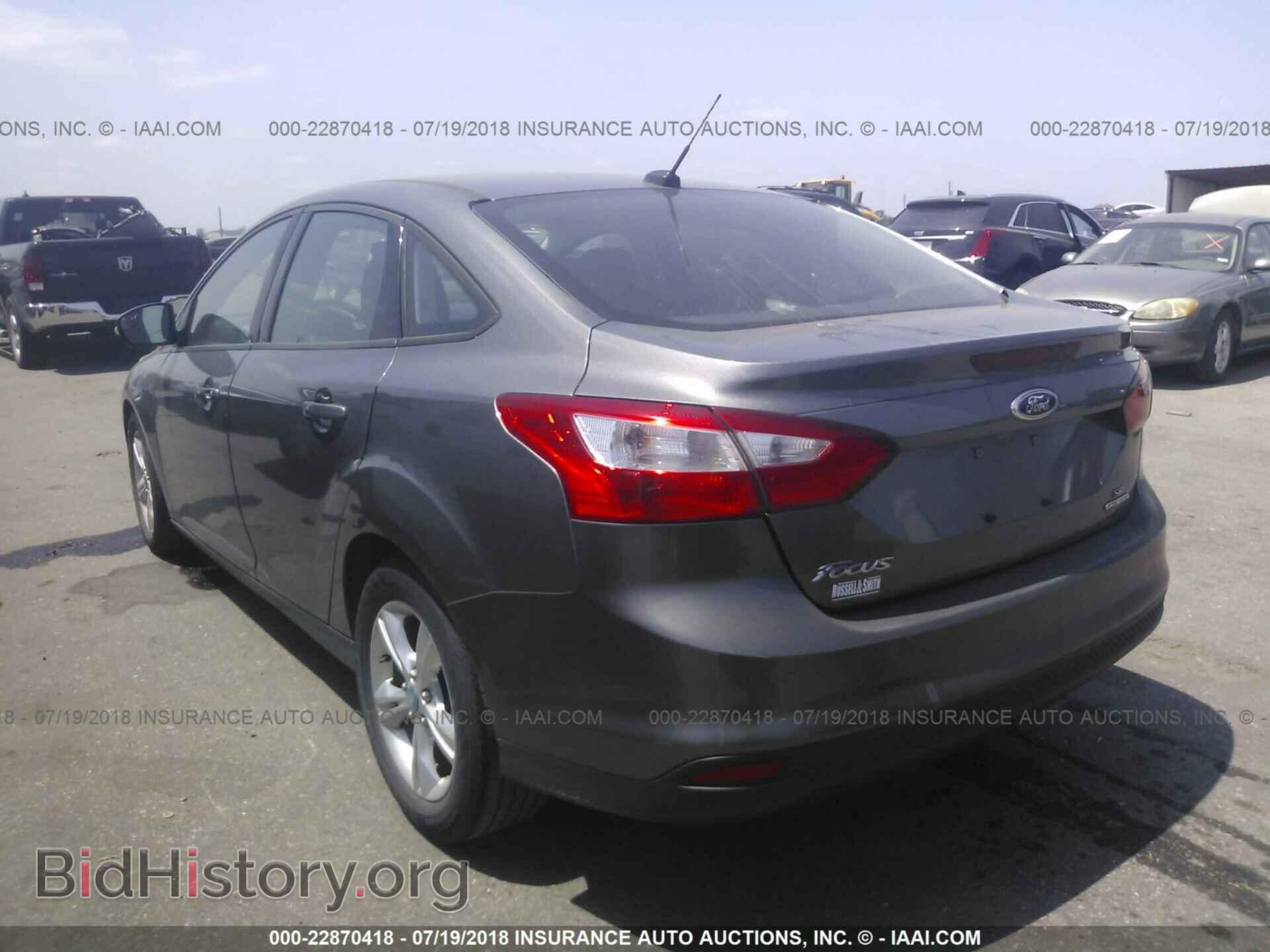 2013 Ford Focus - VIN: 1FADP3F23DL133367 - Photo 3