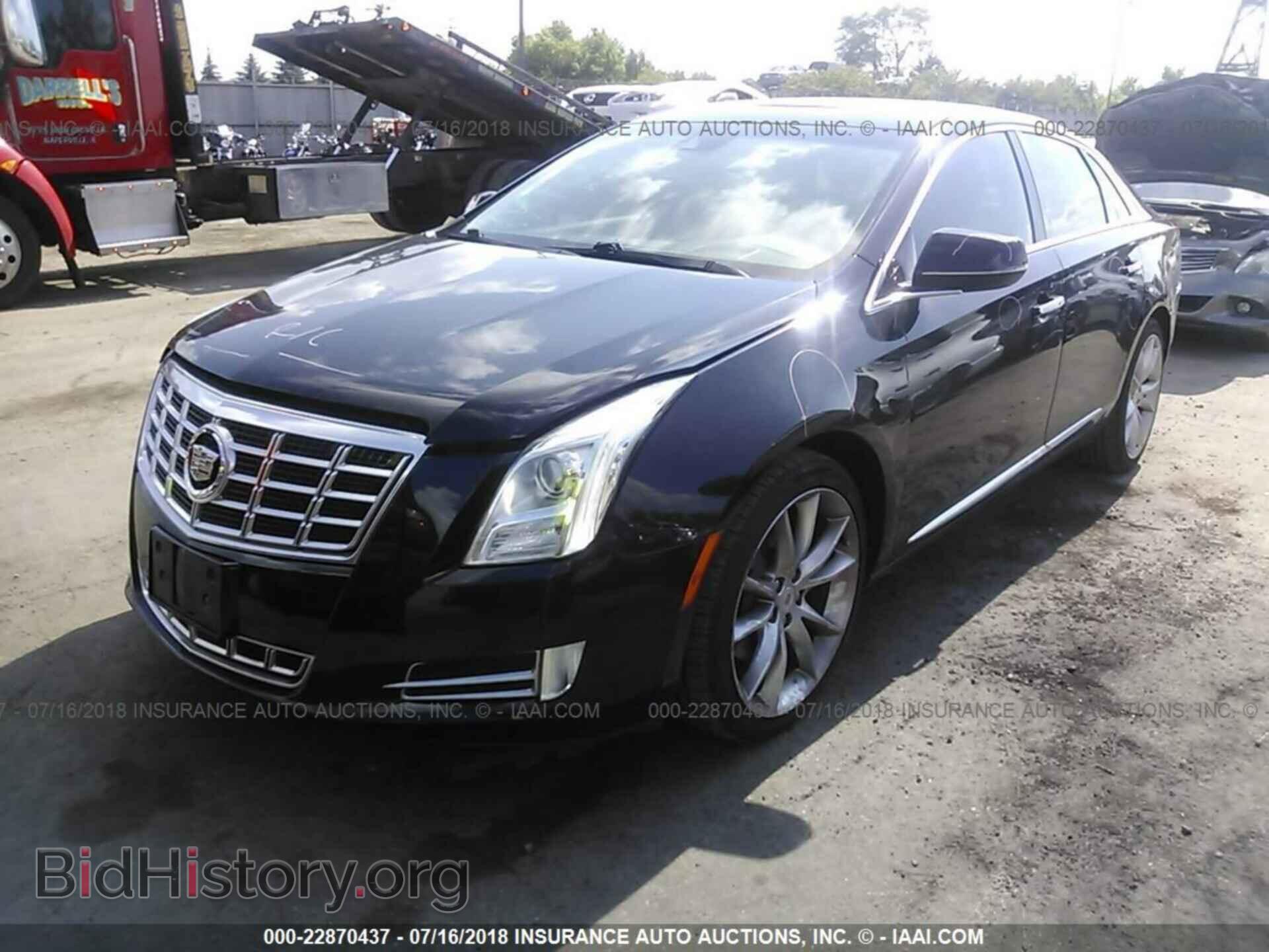 2013 Cadillac Xts - VIN: 2G61S5S30D9157285 - Photo 2