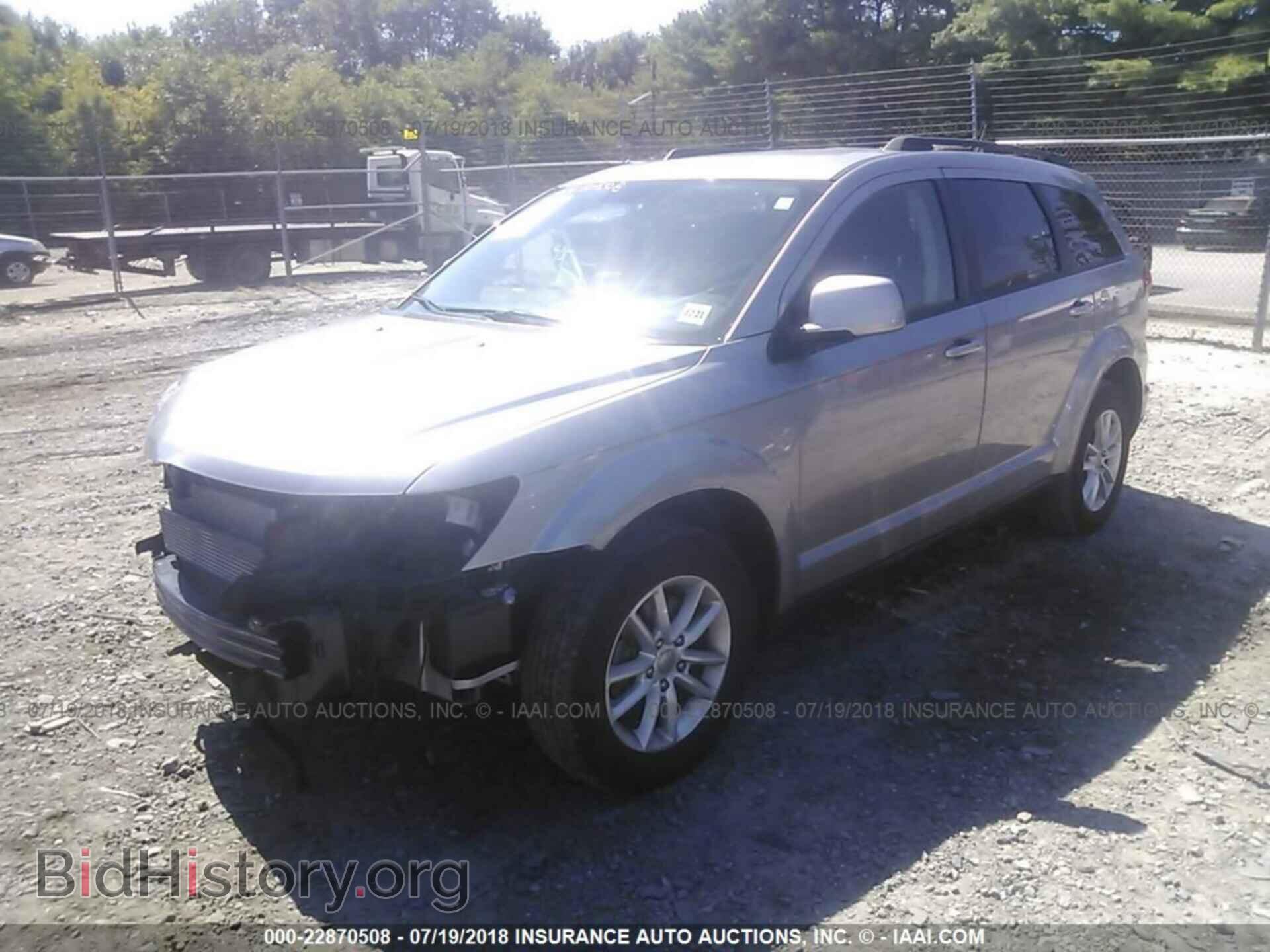 2016 Dodge Journey - VIN: 3C4PDCBG2GT134942 - Photo 2