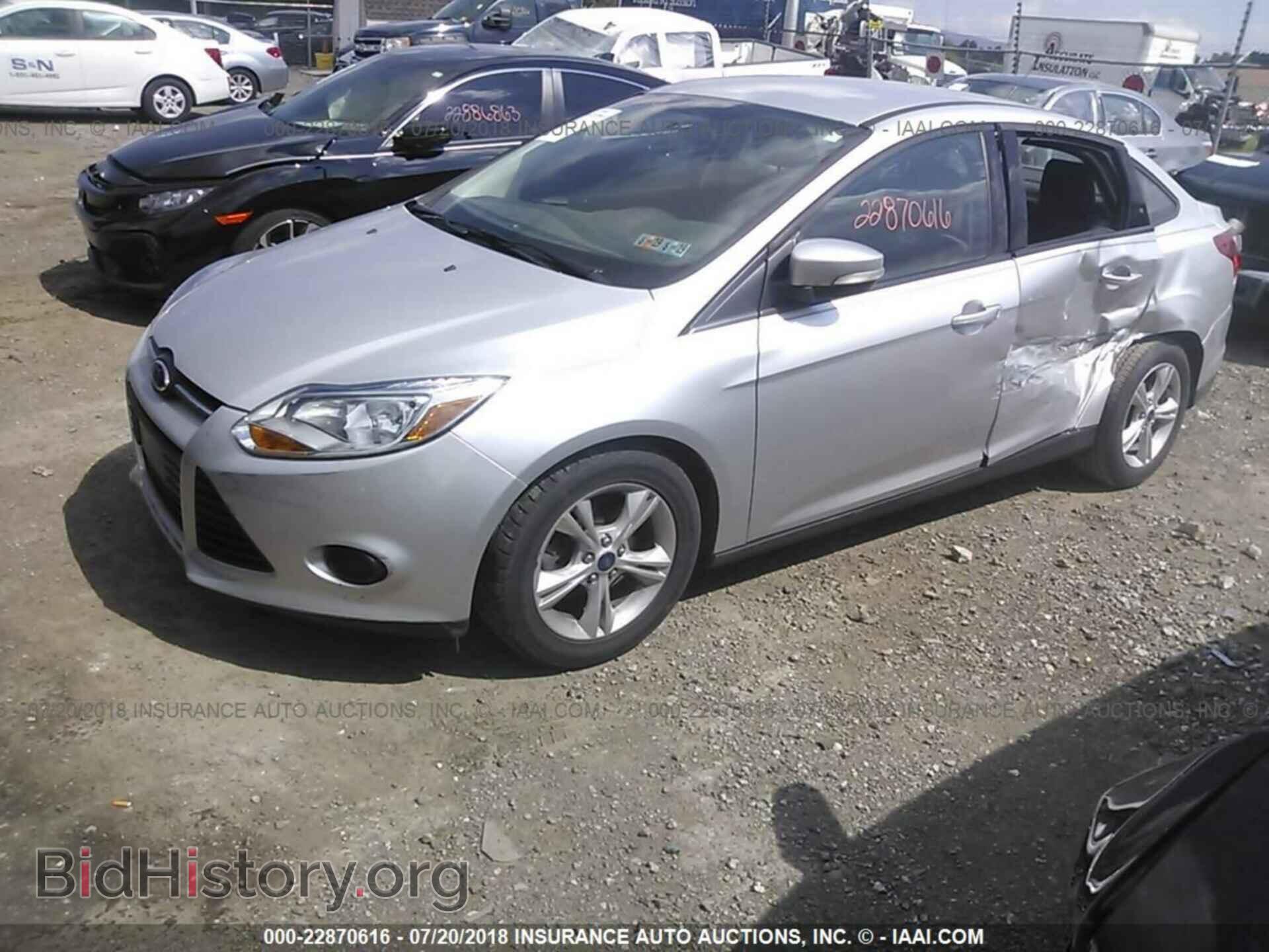2014 Ford Focus - VIN: 1FADP3F2XEL409447 - Фото 2