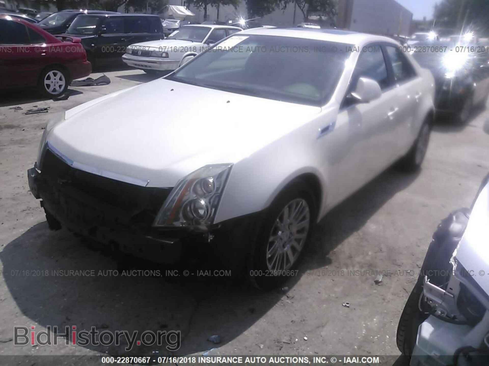2013 Cadillac Cts - VIN: 1G6DE5E55D0103315 - Photo 2