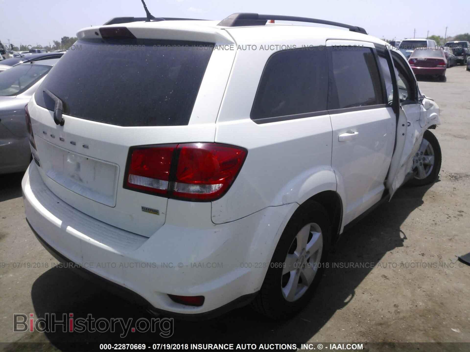 2012 Dodge Journey - VIN: 3C4PDCBGXCT169769 - Фото 4