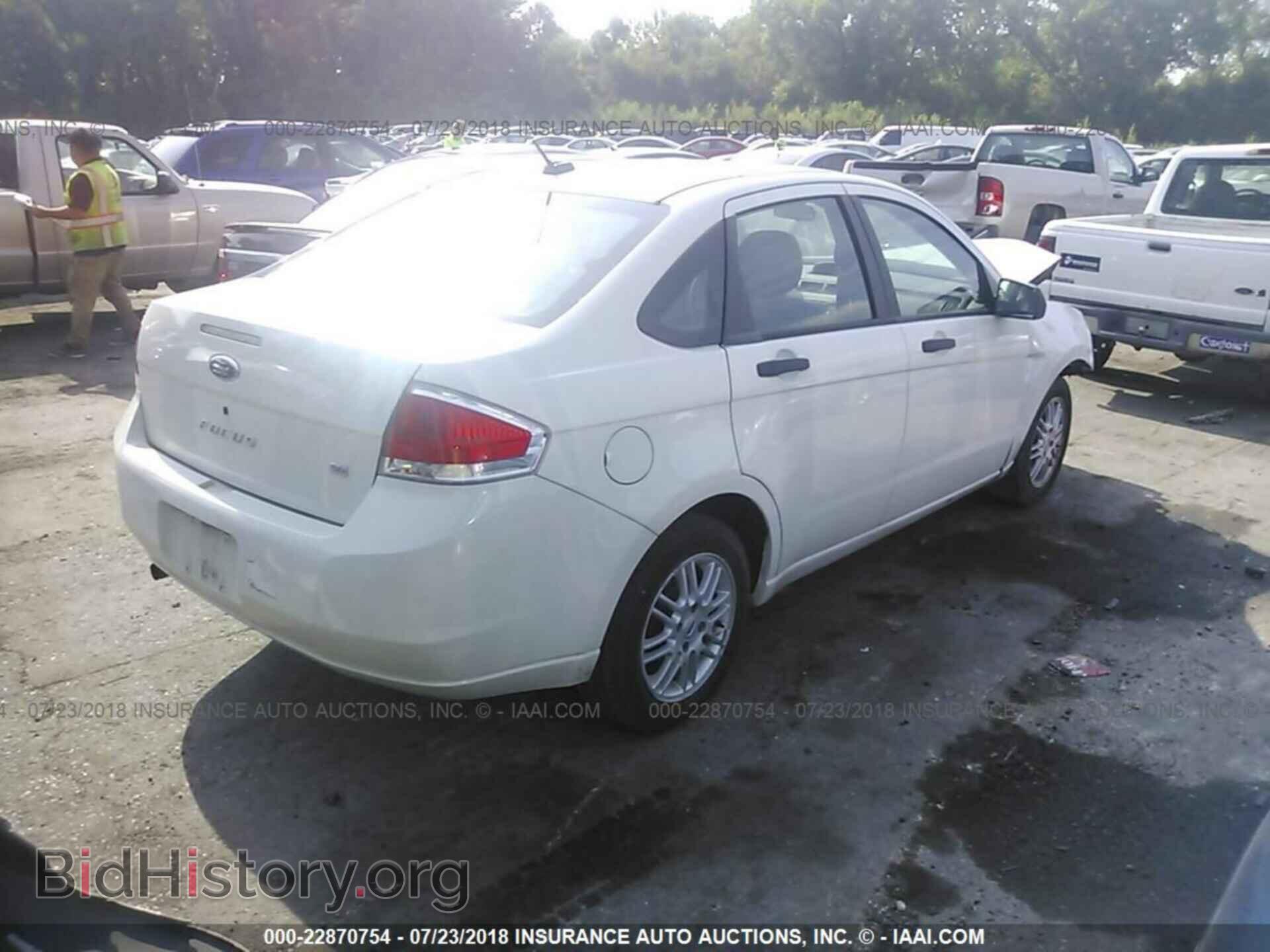 2009 FORD FOCUS - VIN: 1FAHP35N79W247665 - Фото 4