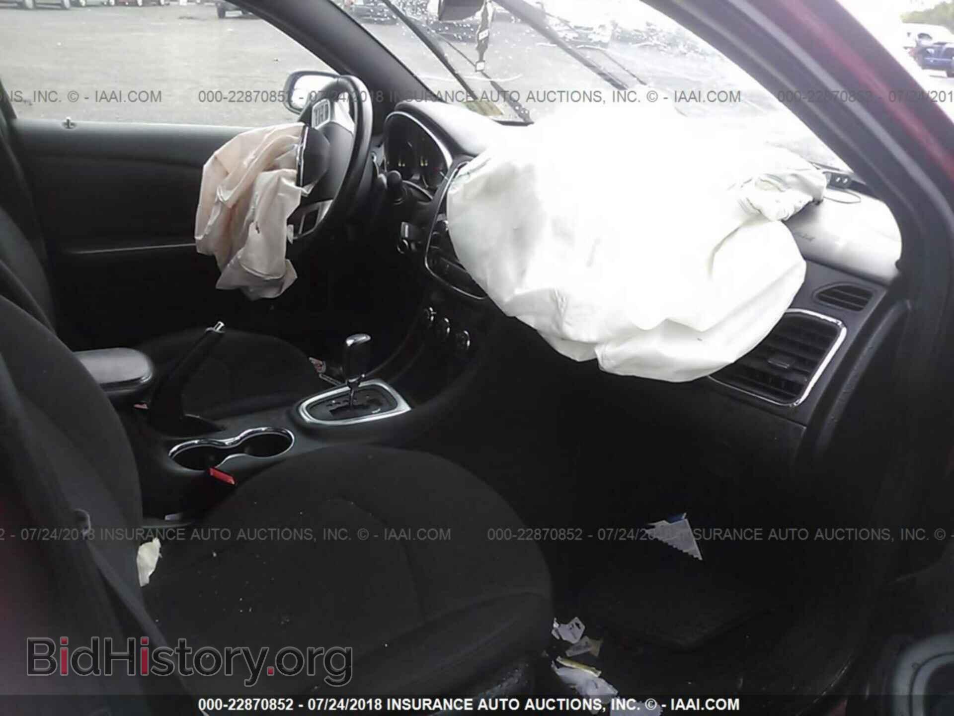 2013 Chrysler 200 - VIN: 1C3CCBBB8DN574955 - Photo 5