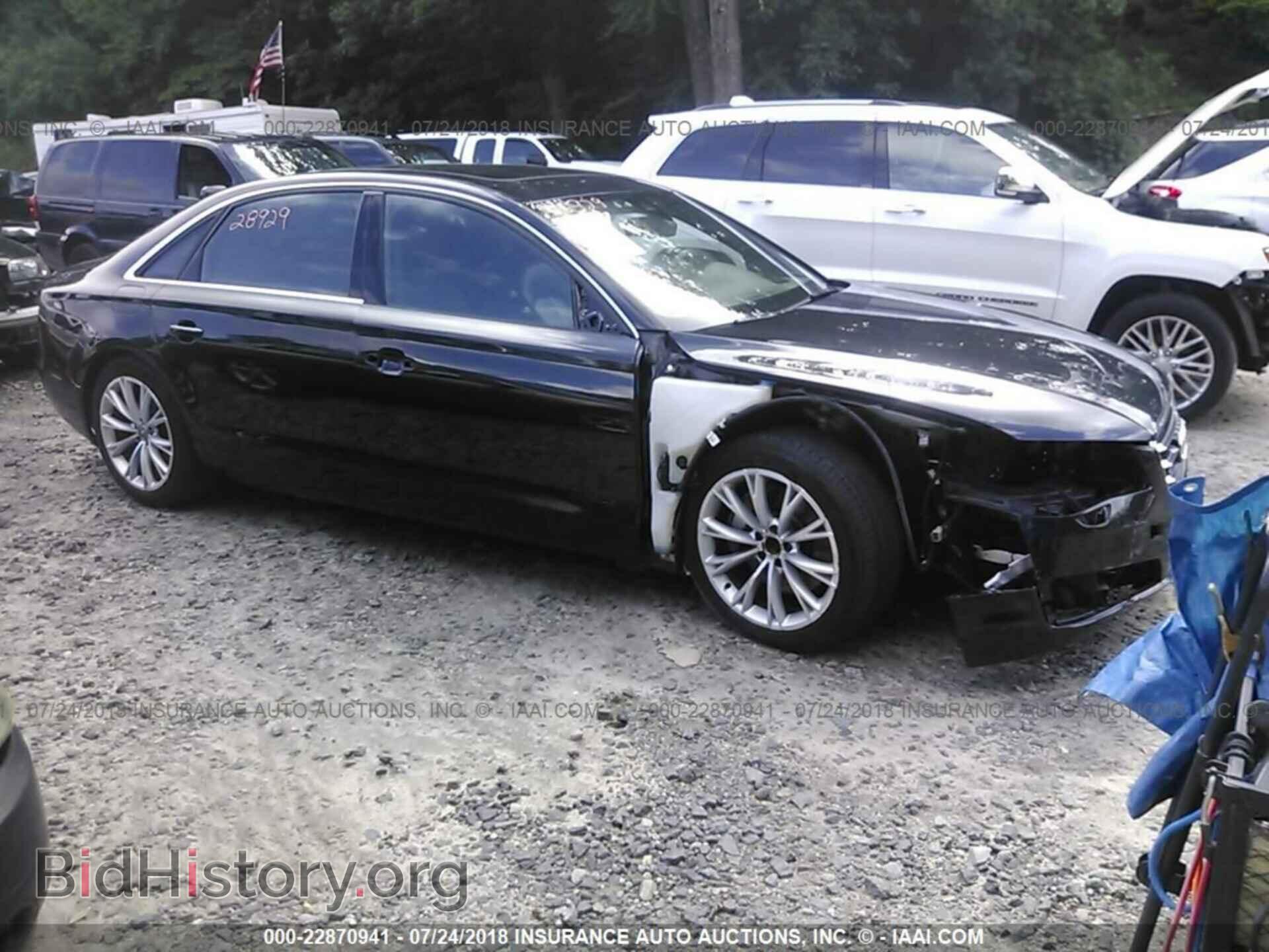 Фотография WAURGAFD2DN012000 - Audi A8 2013