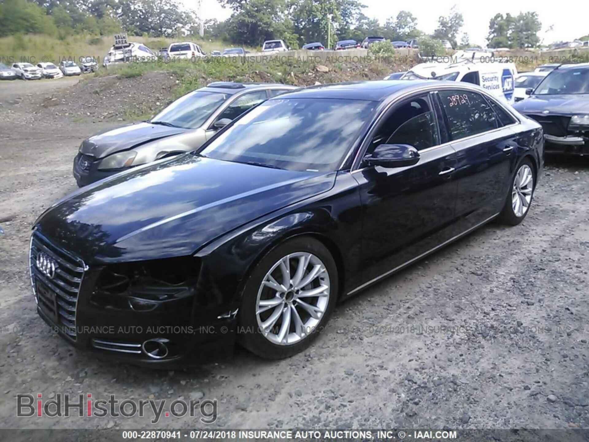 2013 Audi A8 - VIN: WAURGAFD2DN012000 - Фото 2
