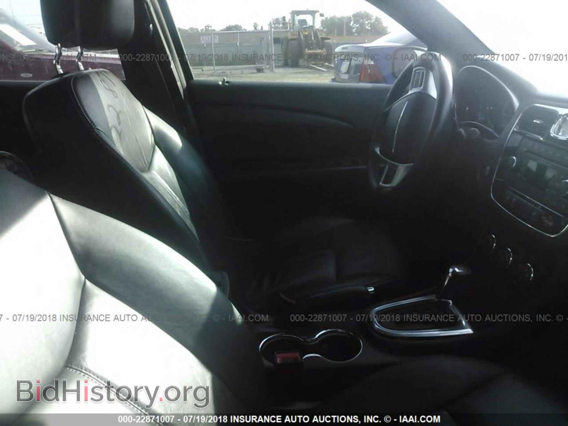 2013 Chrysler 200 - VIN: 1C3CCBCGXDN583246 - Фото 5