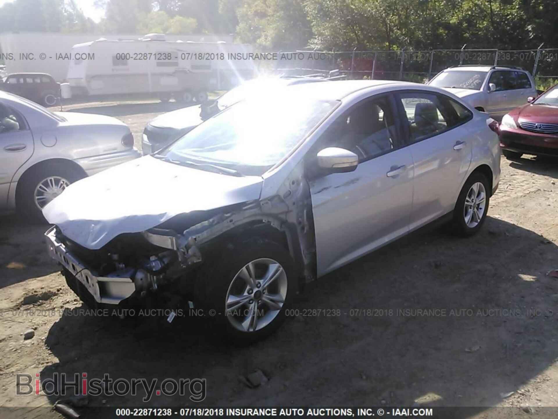 2013 Ford Focus - VIN: 1FADP3F25DL264851 - Photo 2